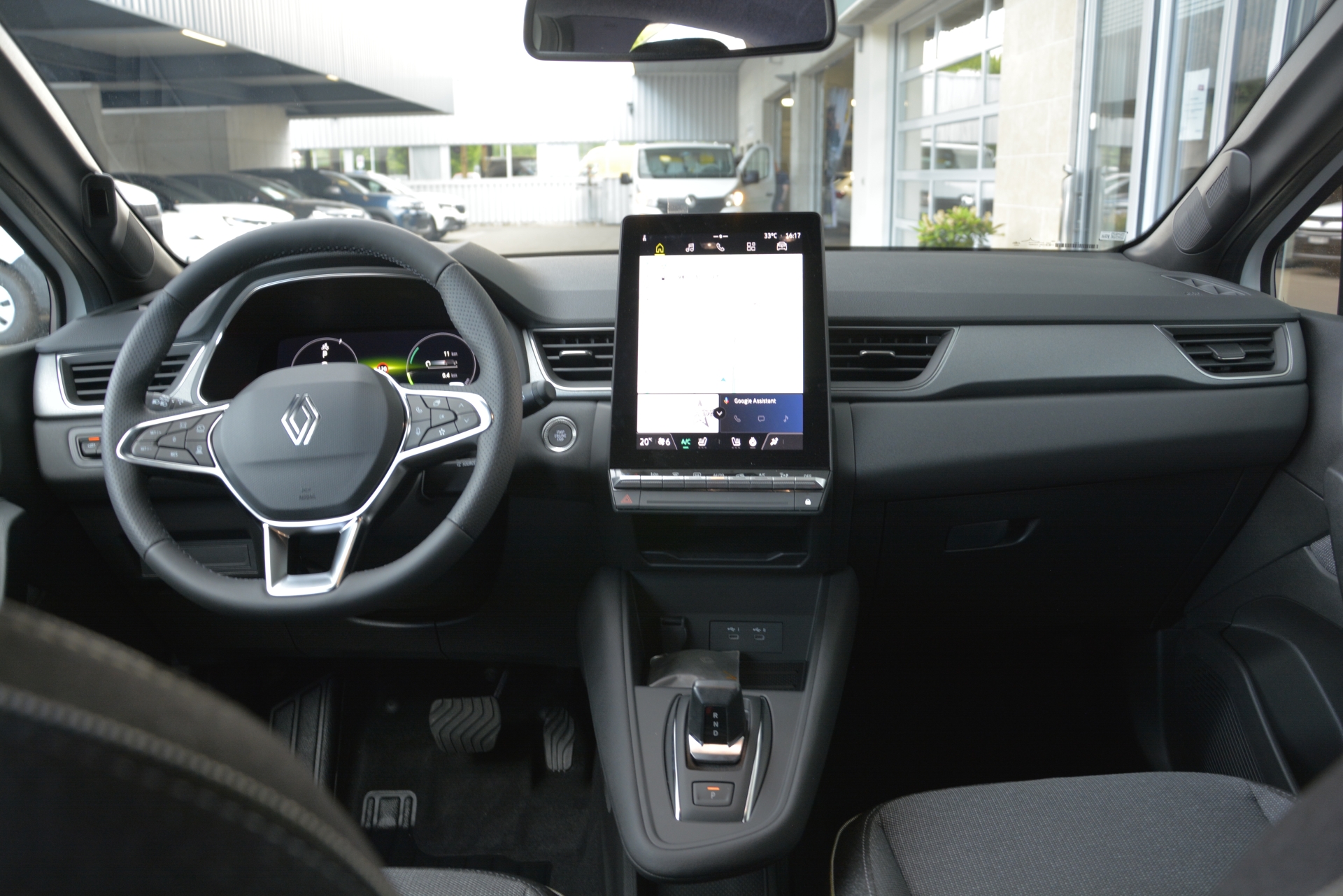 RENAULT CAPTUR techno mild hybrid 140 EDC-image-5