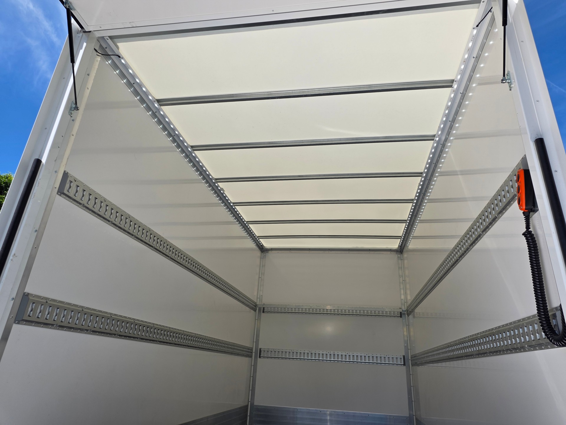 IVECO 35 S 21H A8-image-12