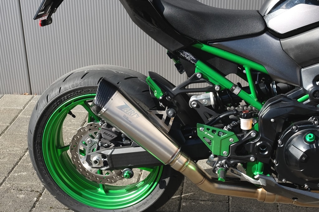 KAWASAKI Z 900-showroom-element-1