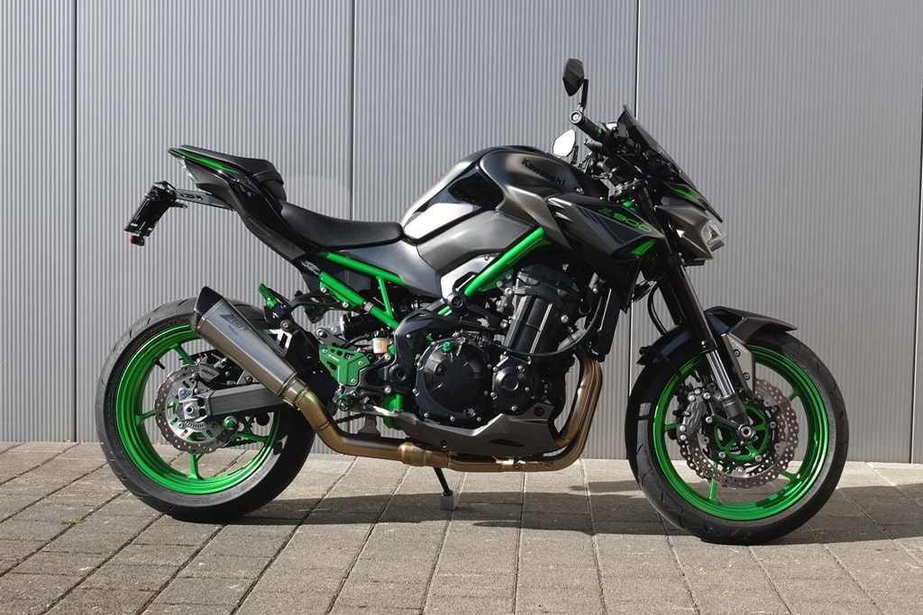 KAWASAKI Z 900