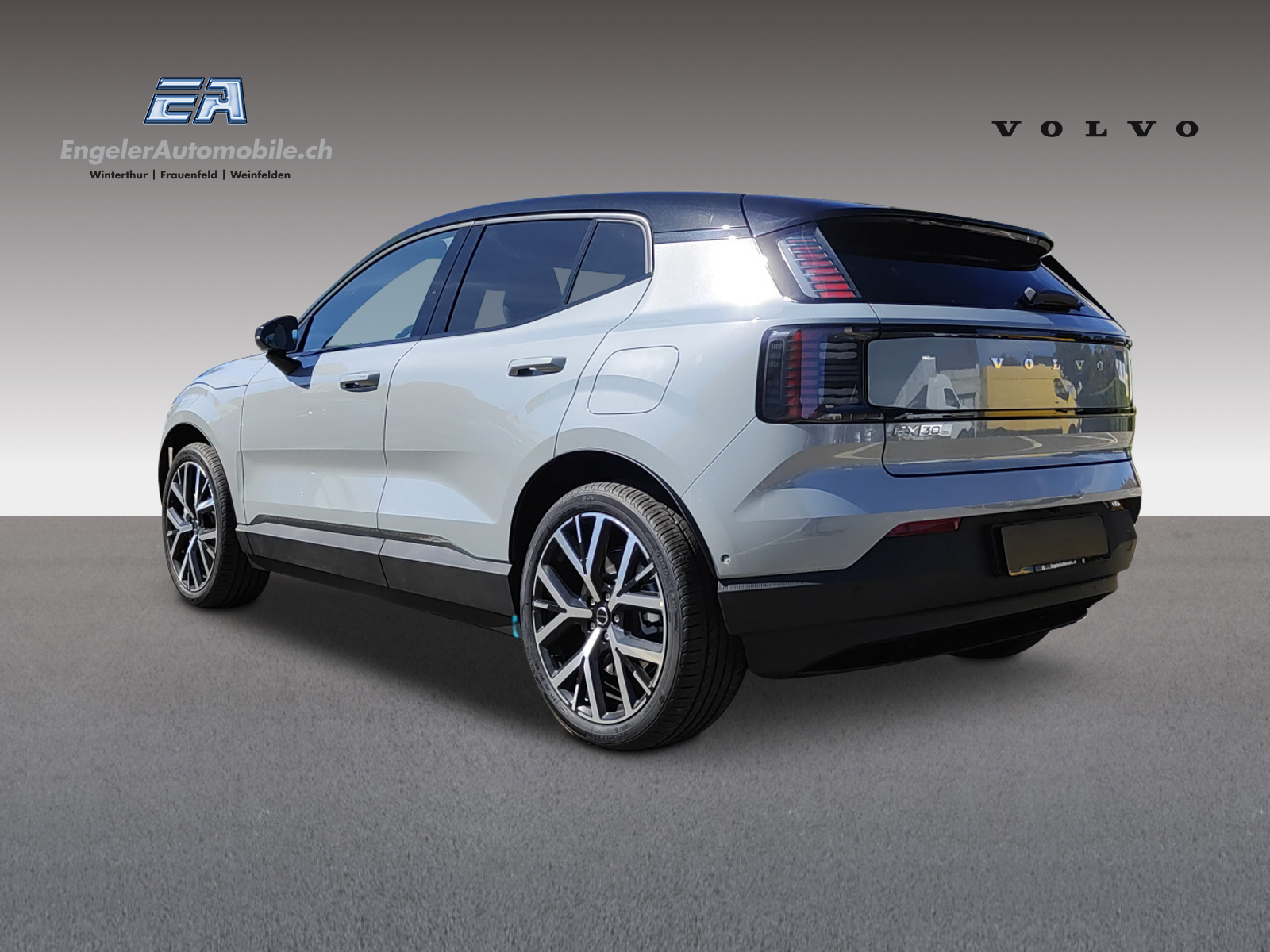 VOLVO EX30 E60 Twin Ultra Performance AWD-image-2