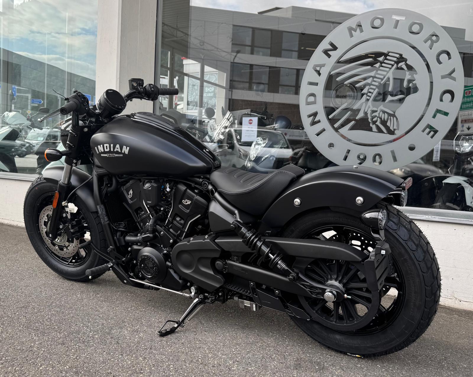 INDIAN Scout Bobber Limited + Tech-image-10