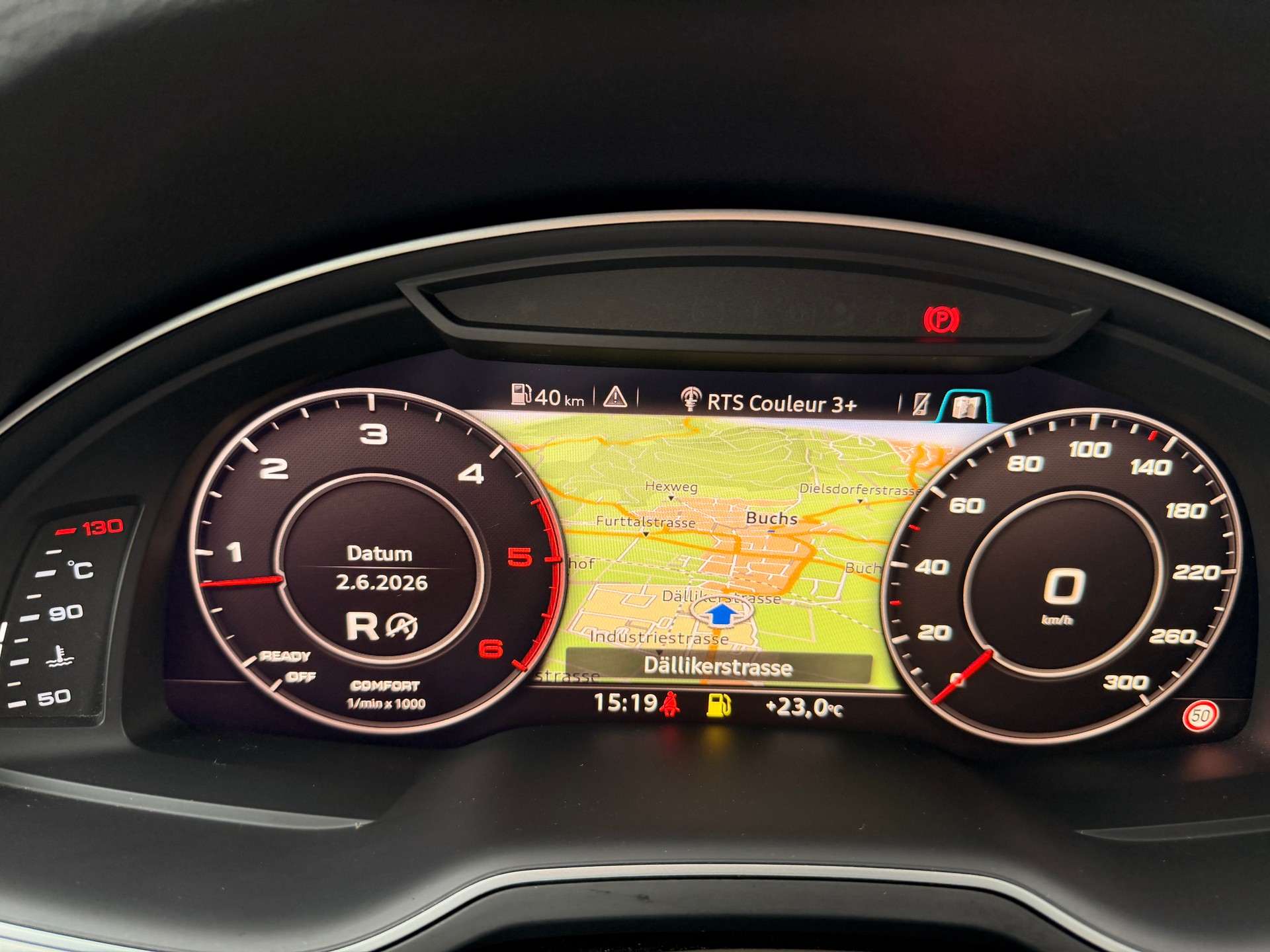 AUDI Q7 3.0 TDI quattro tiptronic-image-11