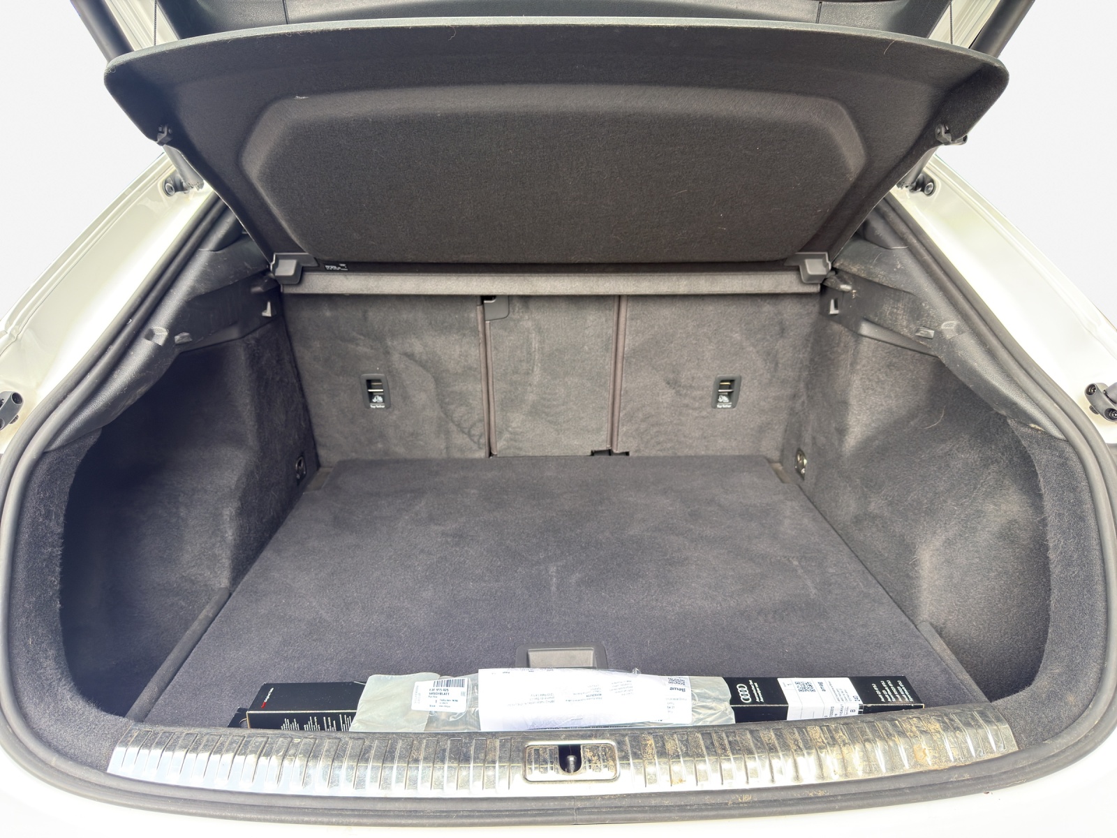 AUDI Q3 Sportback 35 TFSI Attraction S-tronic-image-12