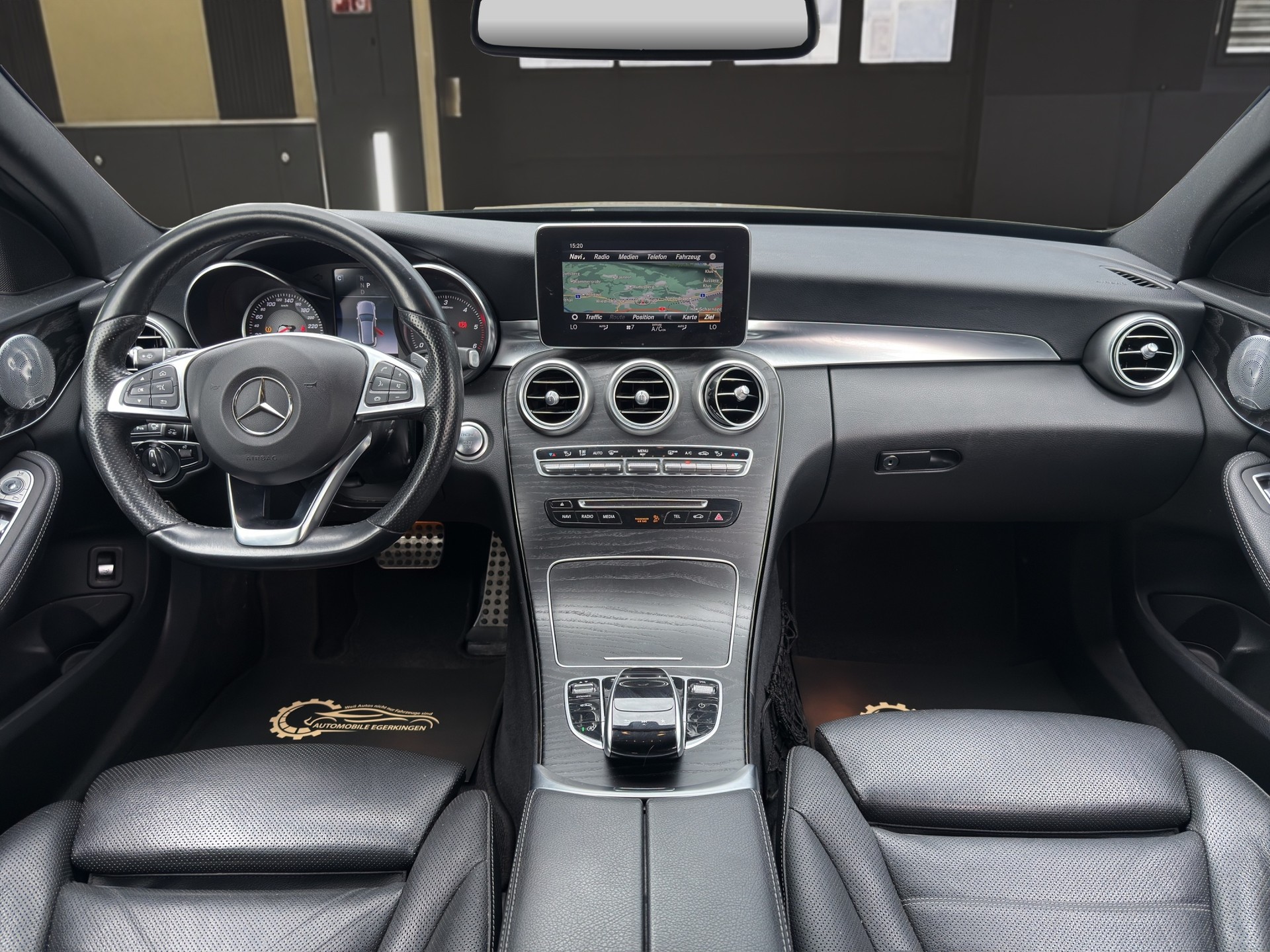 MERCEDES-BENZ C 250 d Swiss Star AMG Line 4Matic 9G-Tronic-image-10