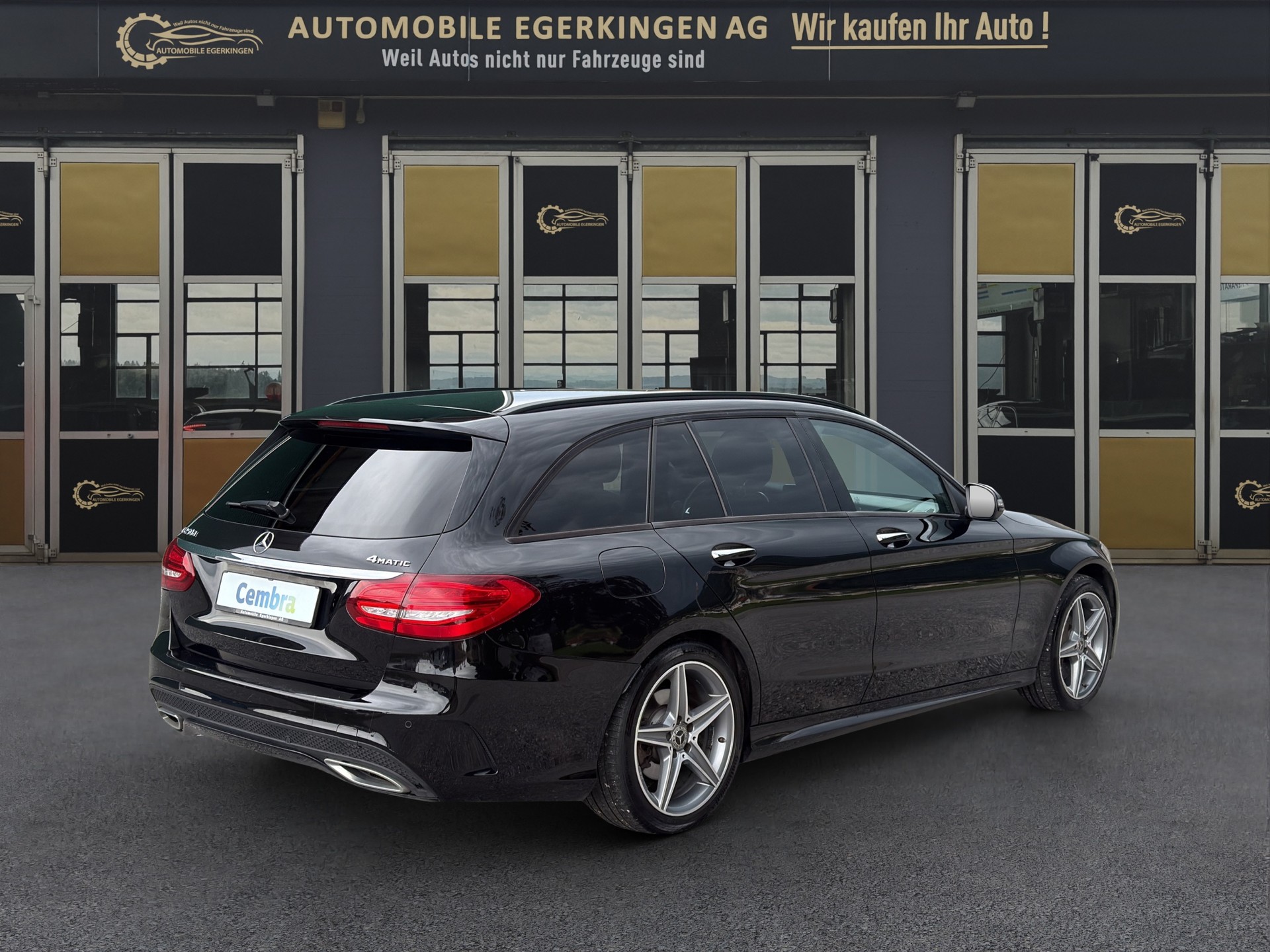 MERCEDES-BENZ C 250 d Swiss Star AMG Line 4Matic 9G-Tronic-image-4