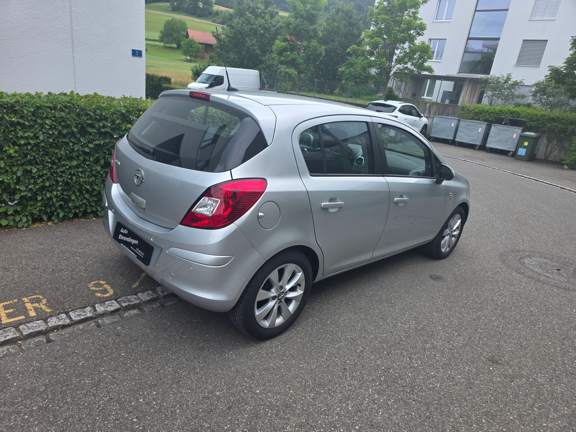 OPEL Corsa 1.4 TP Anniversary Edition Automatic-image-4
