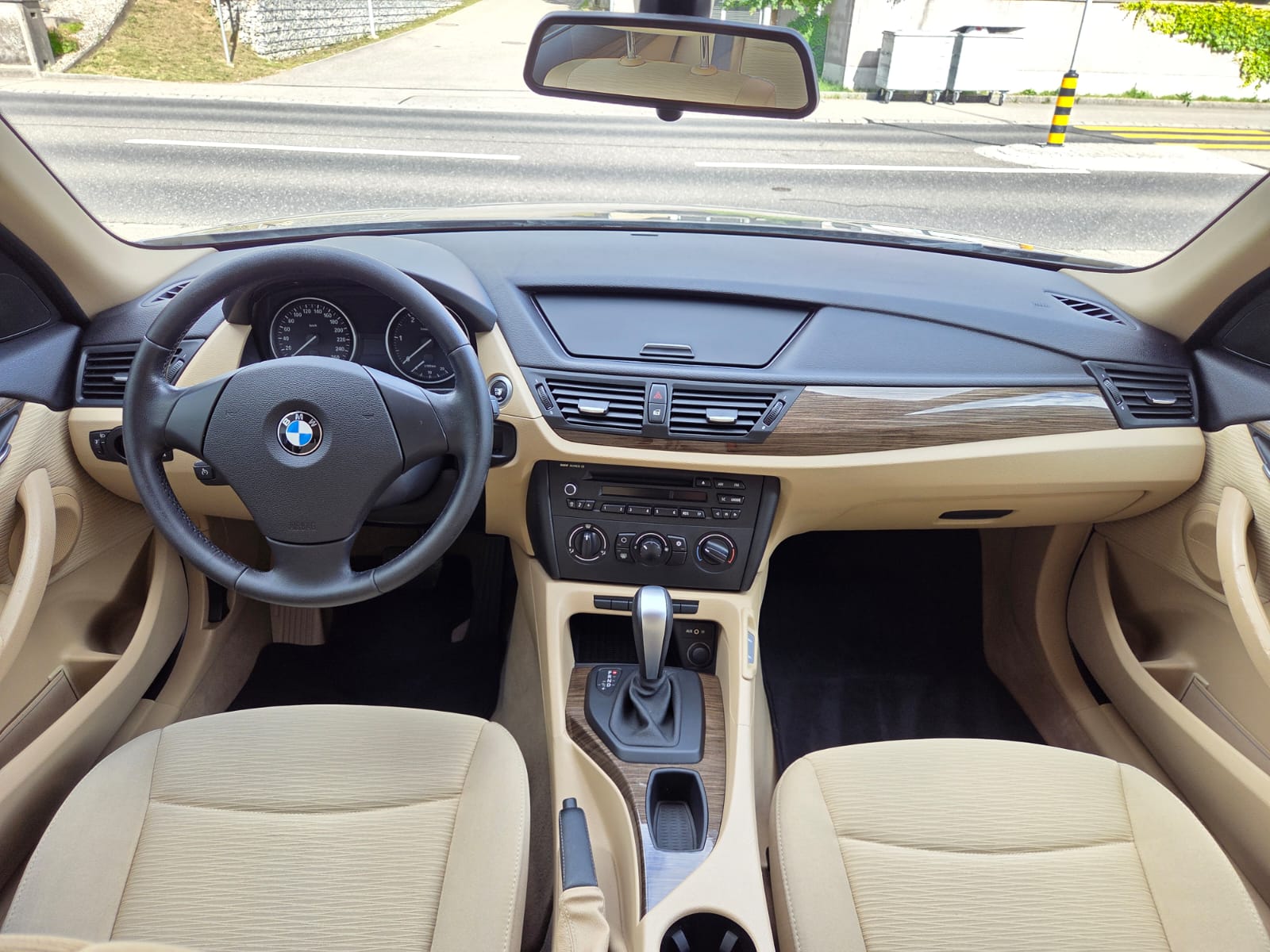 BMW X1 xDrive 18d Steptronic-image-11