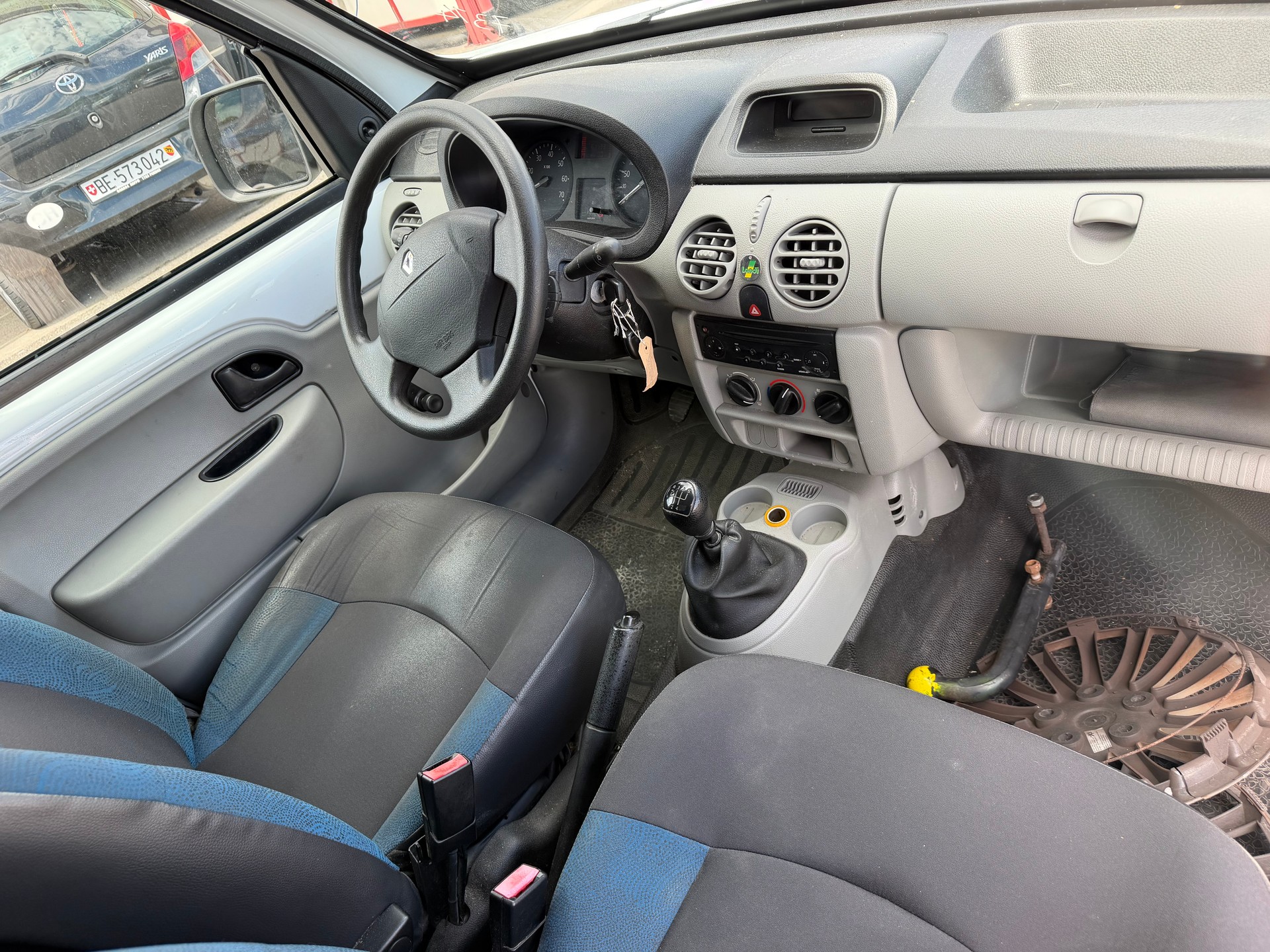 RENAULT Kangoo 1.2 16V-image-1