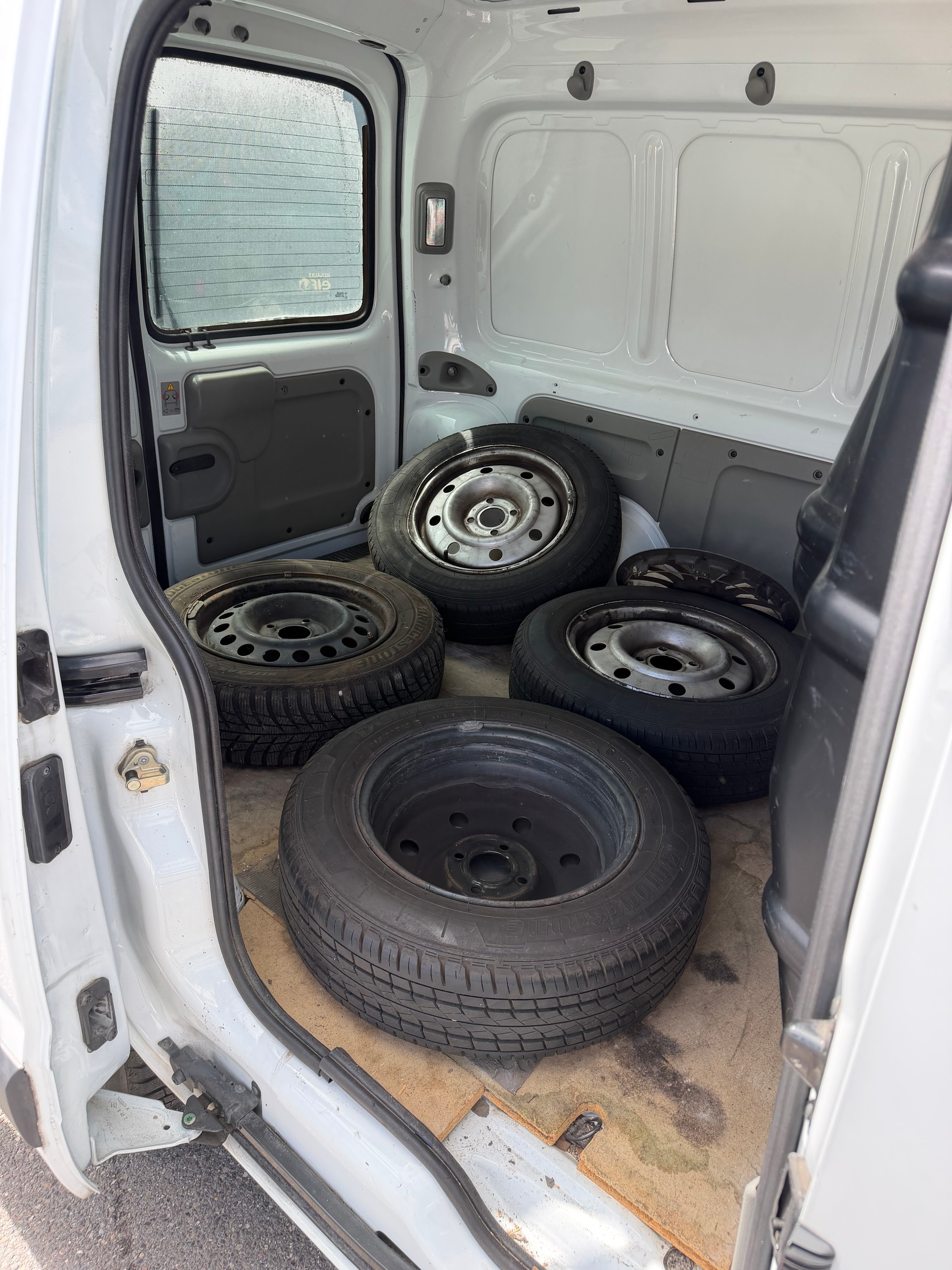 RENAULT Kangoo 1.2 16V-image-6