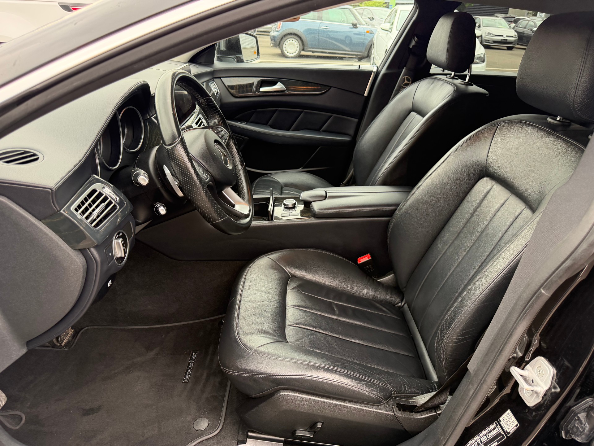 MERCEDES-BENZ CLS Shooting Brake 250 BlueTEC 4Matic 7G-Tronic-image-14