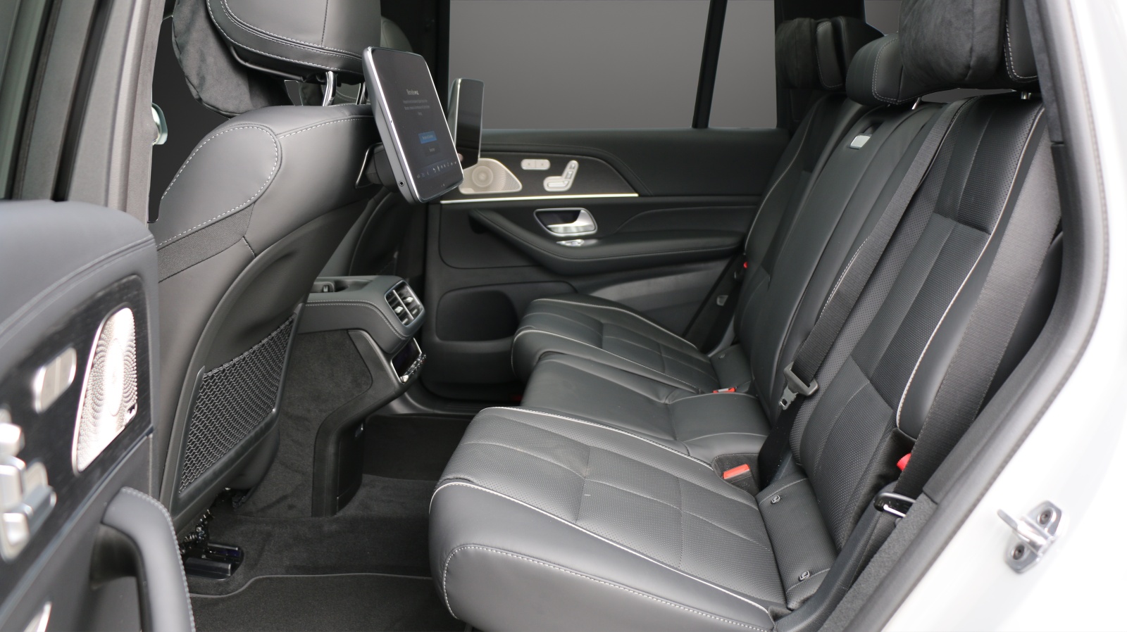 MERCEDES-BENZ GLS 450 d 4MATIC-image-8