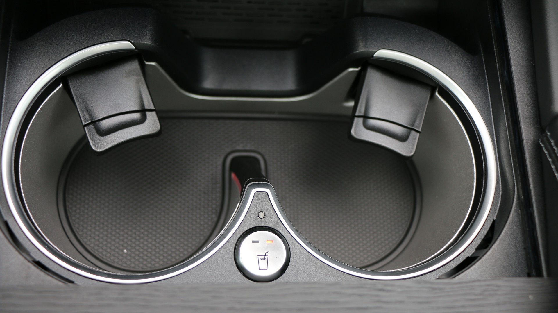 MERCEDES-BENZ GLS 450 d 4MATIC-image-22