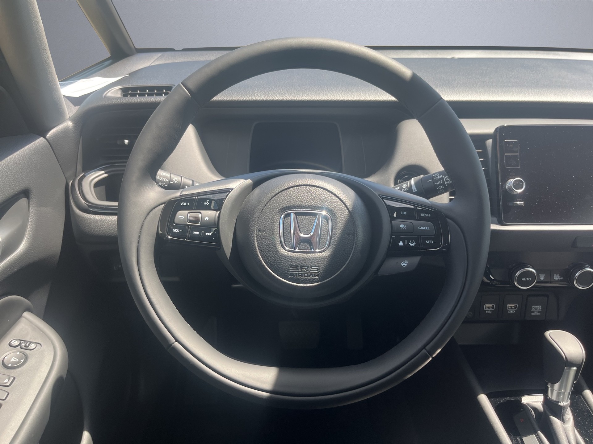 HONDA Jazz 1.5 i-MMD Advance-image-9