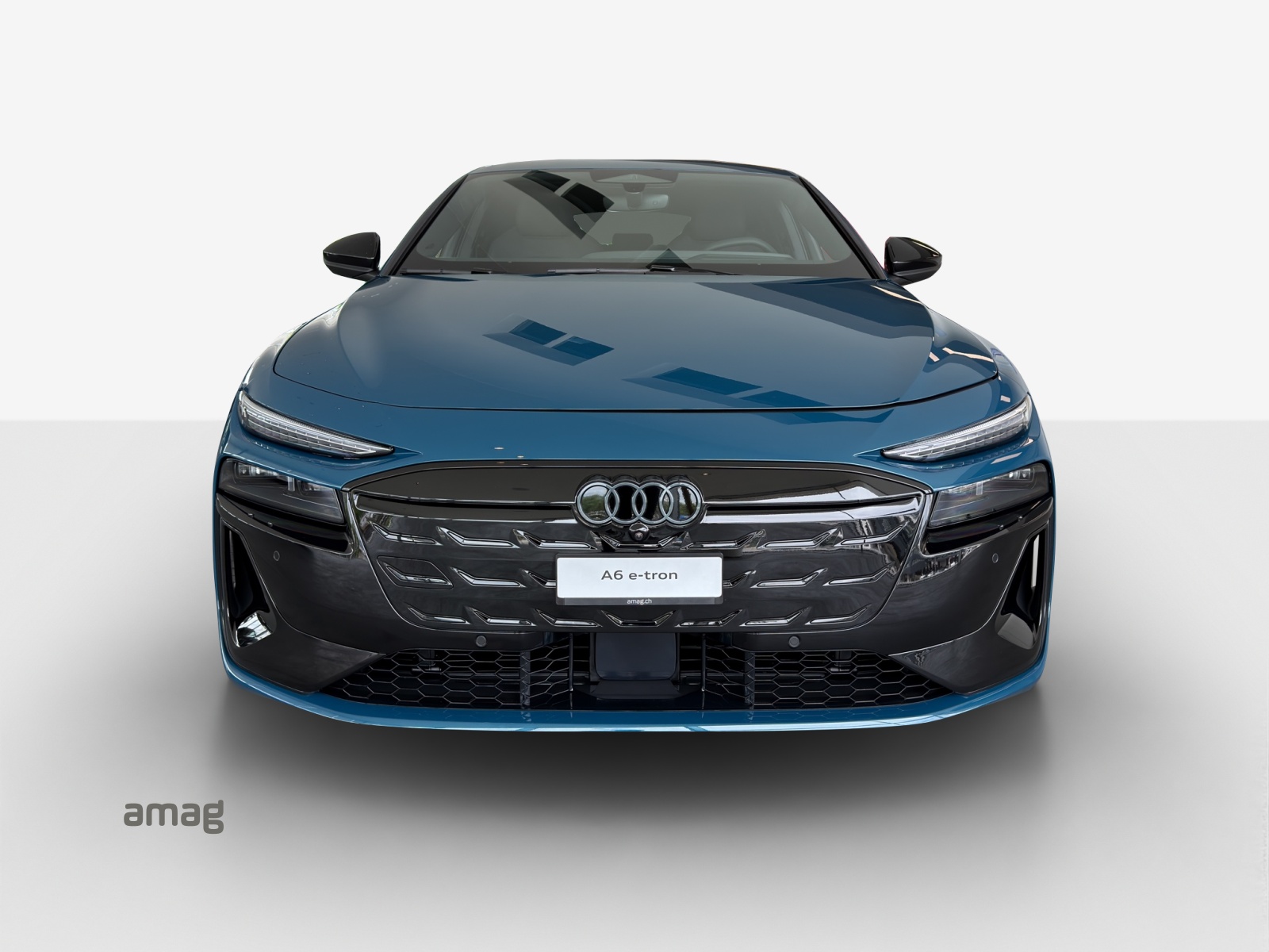 AUDI A6 Avant e-tron quattro-image-6
