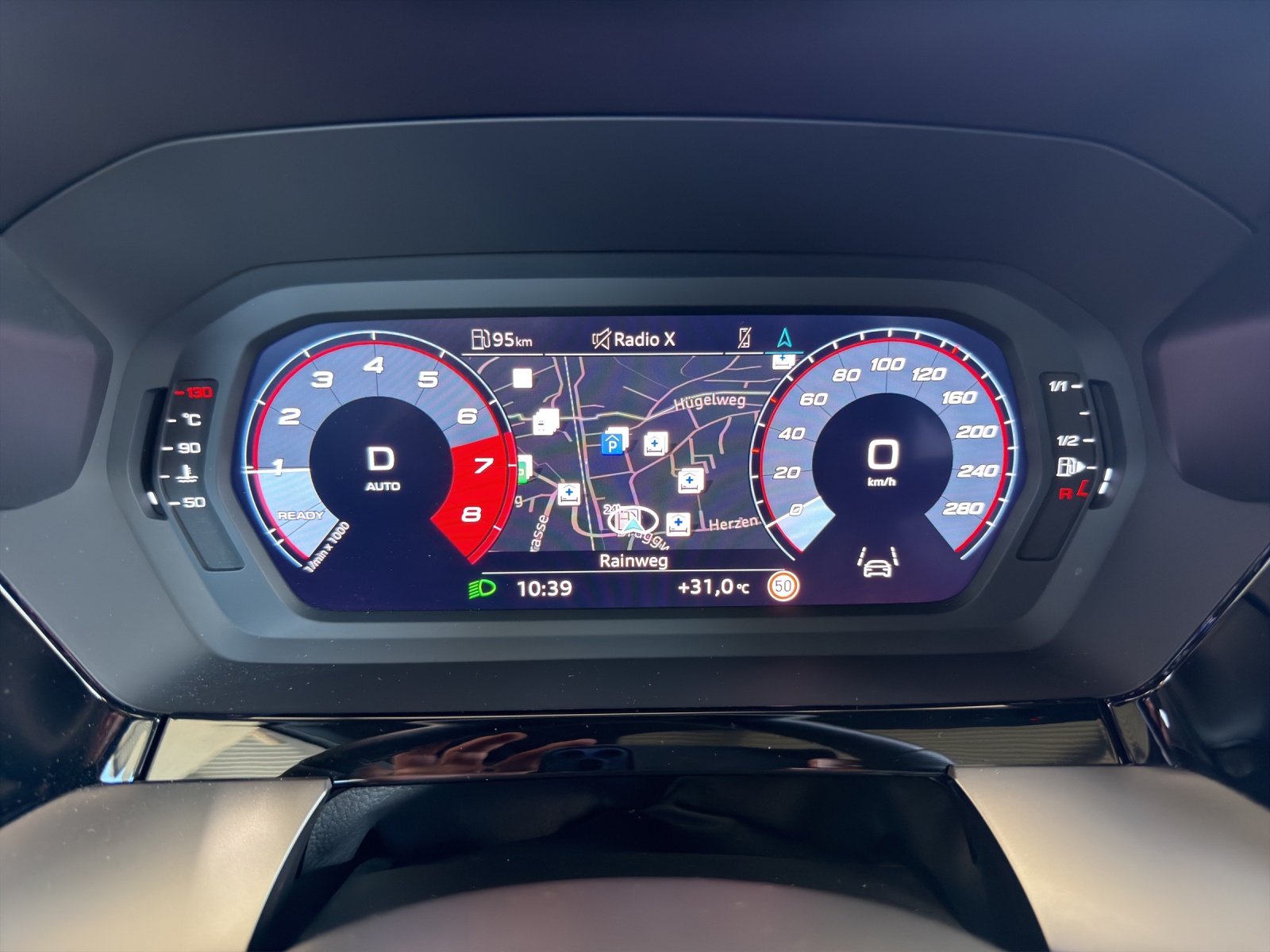 AUDI A3 Sportback 35 TFSI S line Attraction S-tronic-image-7