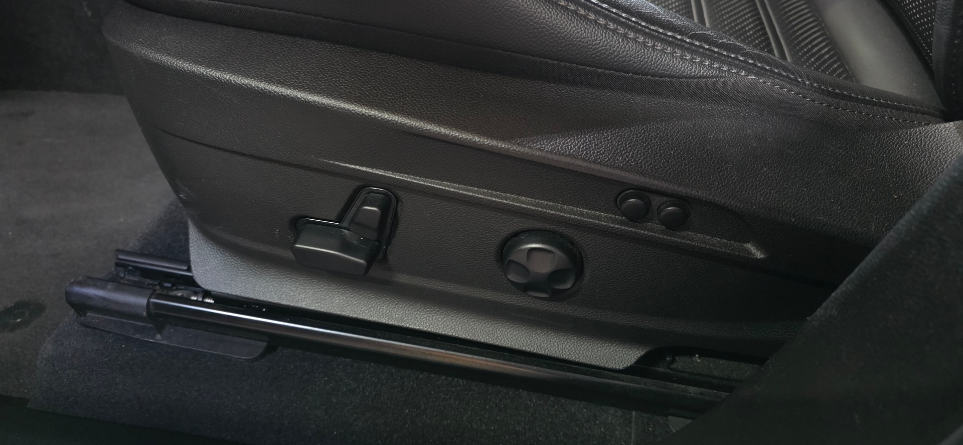 ALFA ROMEO Stelvio 2.0 Veloce Q4 Automatic-image-23