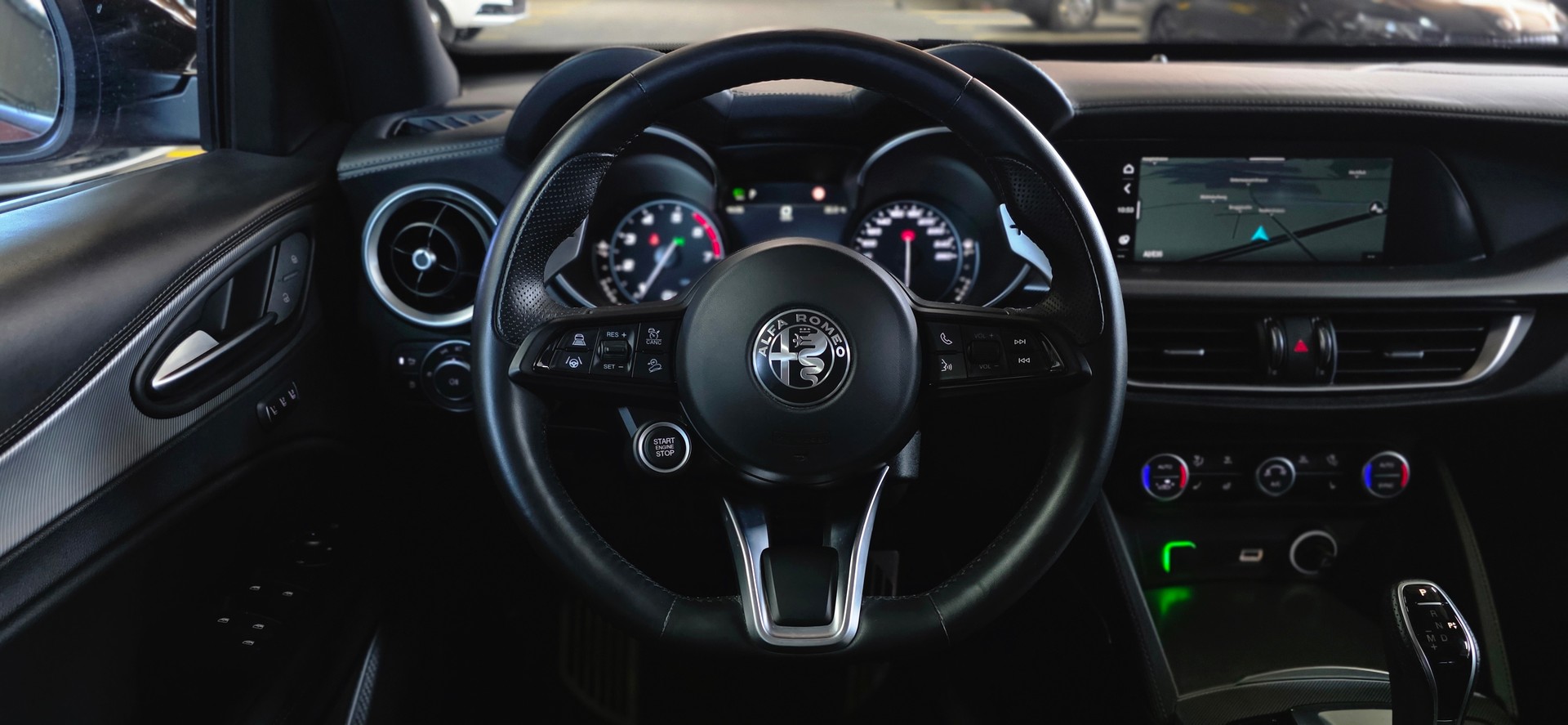 ALFA ROMEO Stelvio 2.0 Veloce Q4 Automatic-image-12