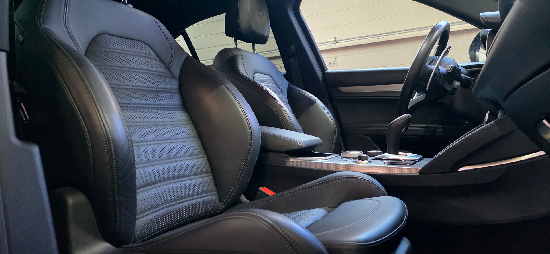 ALFA ROMEO Stelvio 2.0 Veloce Q4 Automatic-image-26