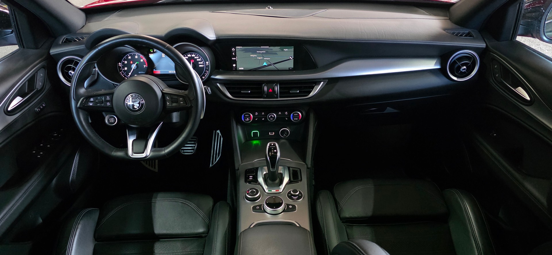 ALFA ROMEO Stelvio 2.0 Veloce Q4 Automatic-image-11
