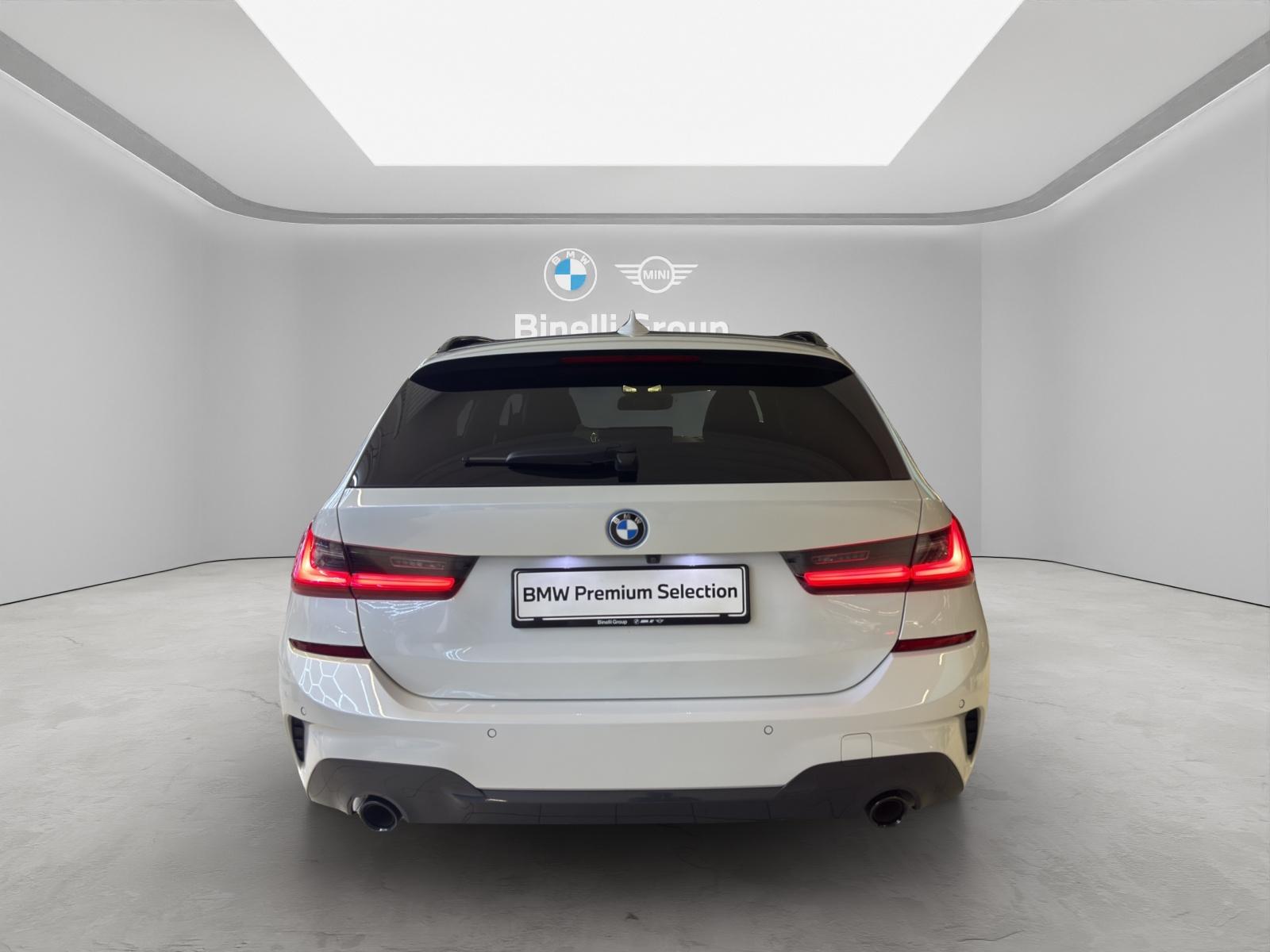 BMW 330e xDrive Touring M-SportPaket-image-4