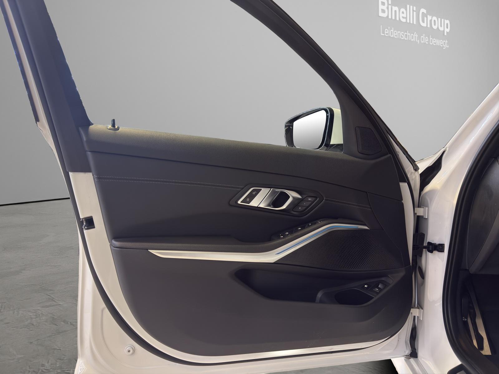 BMW 330e xDrive Touring M-SportPaket-image-9