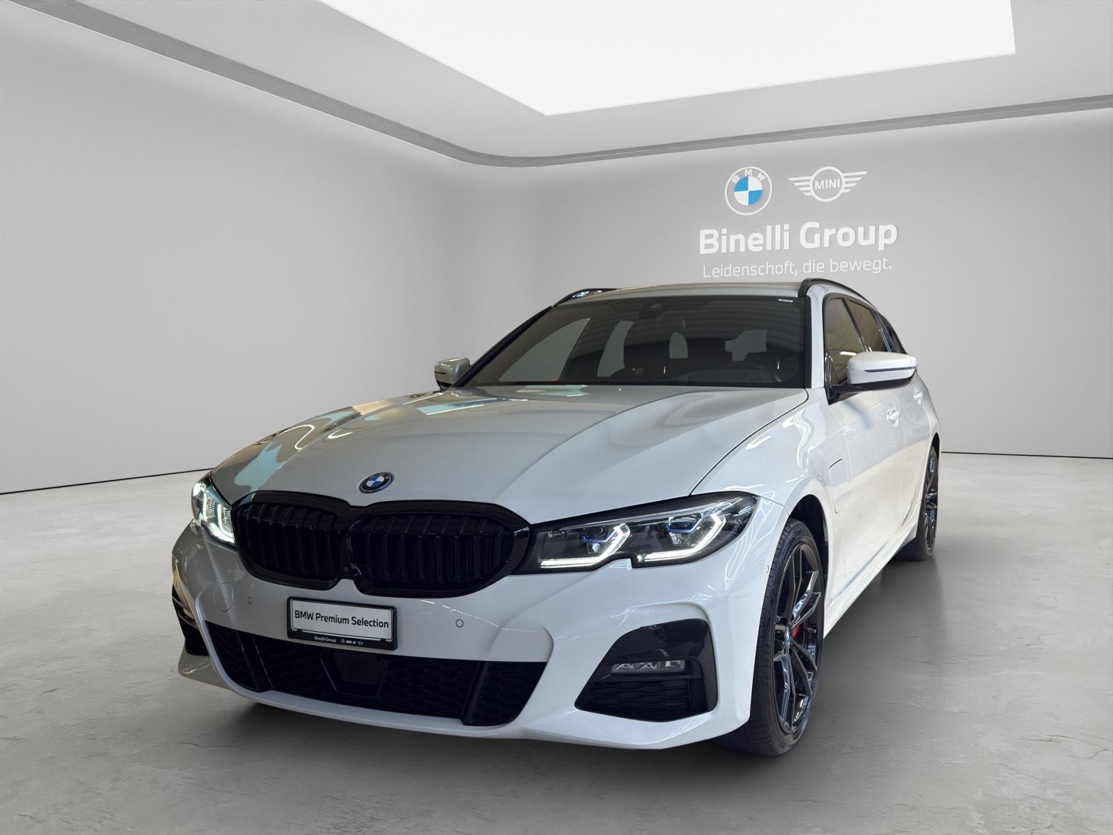 BMW 330e xDrive Touring M-SportPaket-image-0