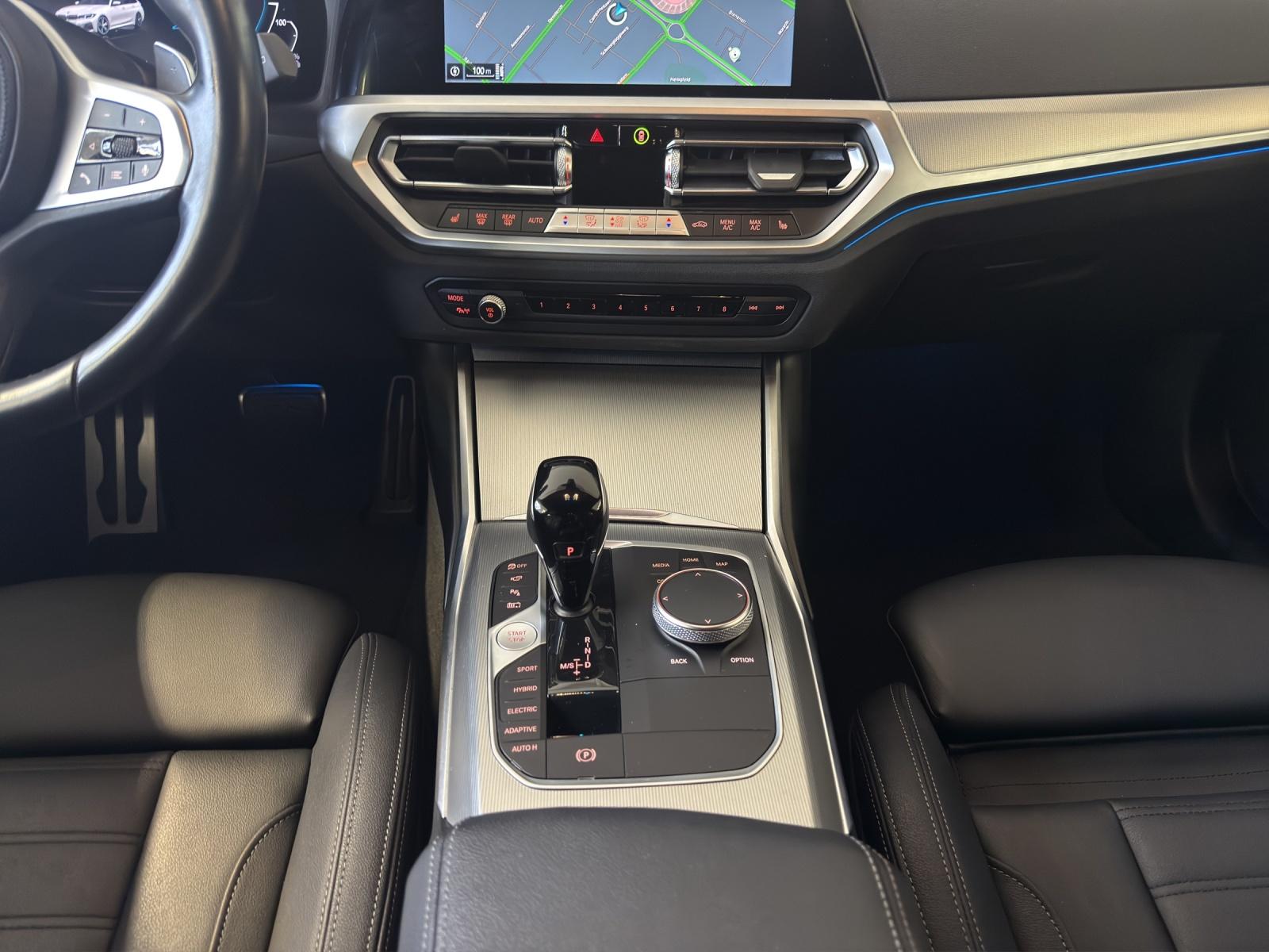 BMW 330e xDrive Touring M-SportPaket-image-16