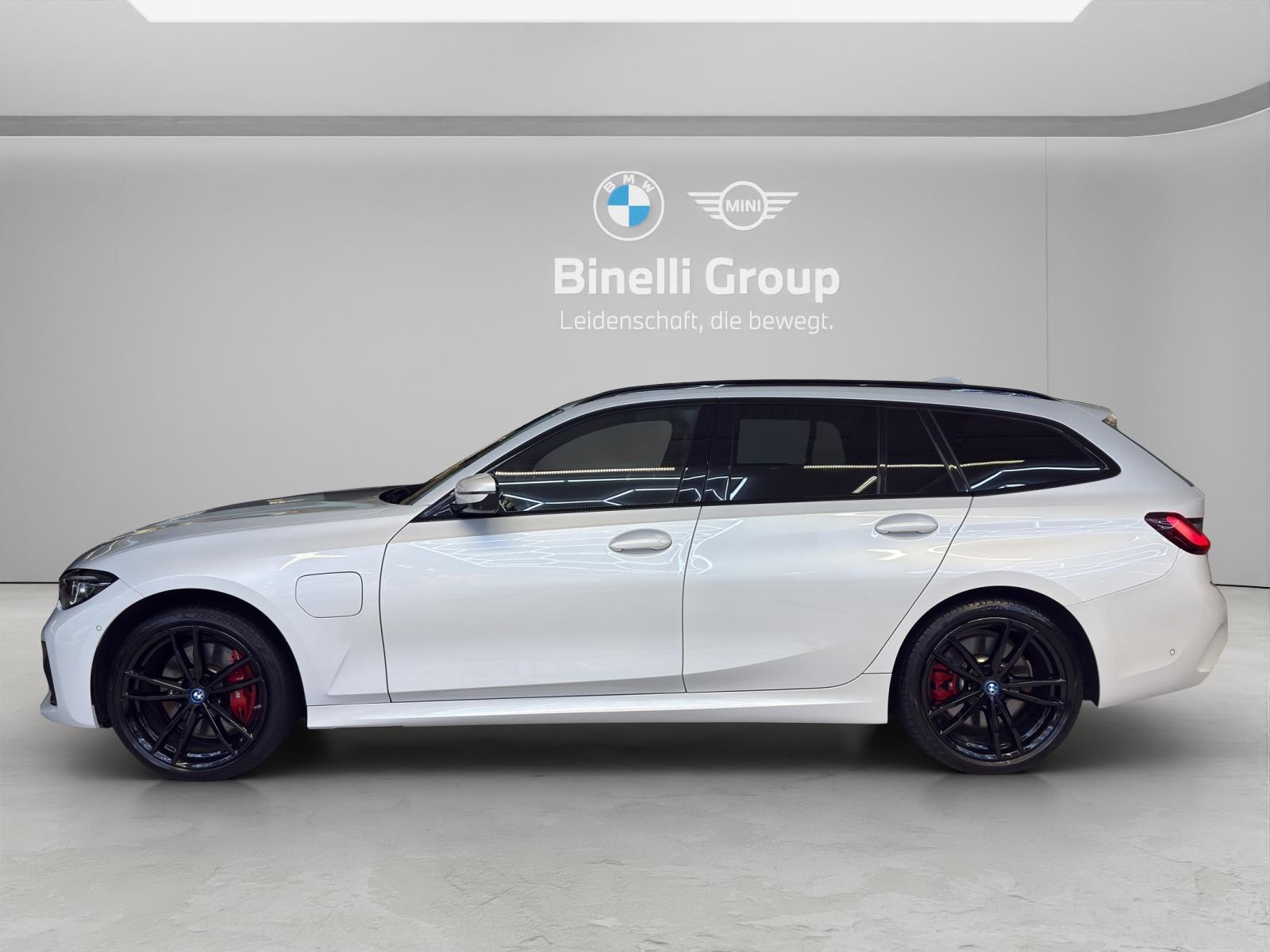 BMW 330e xDrive Touring M-SportPaket-image-2
