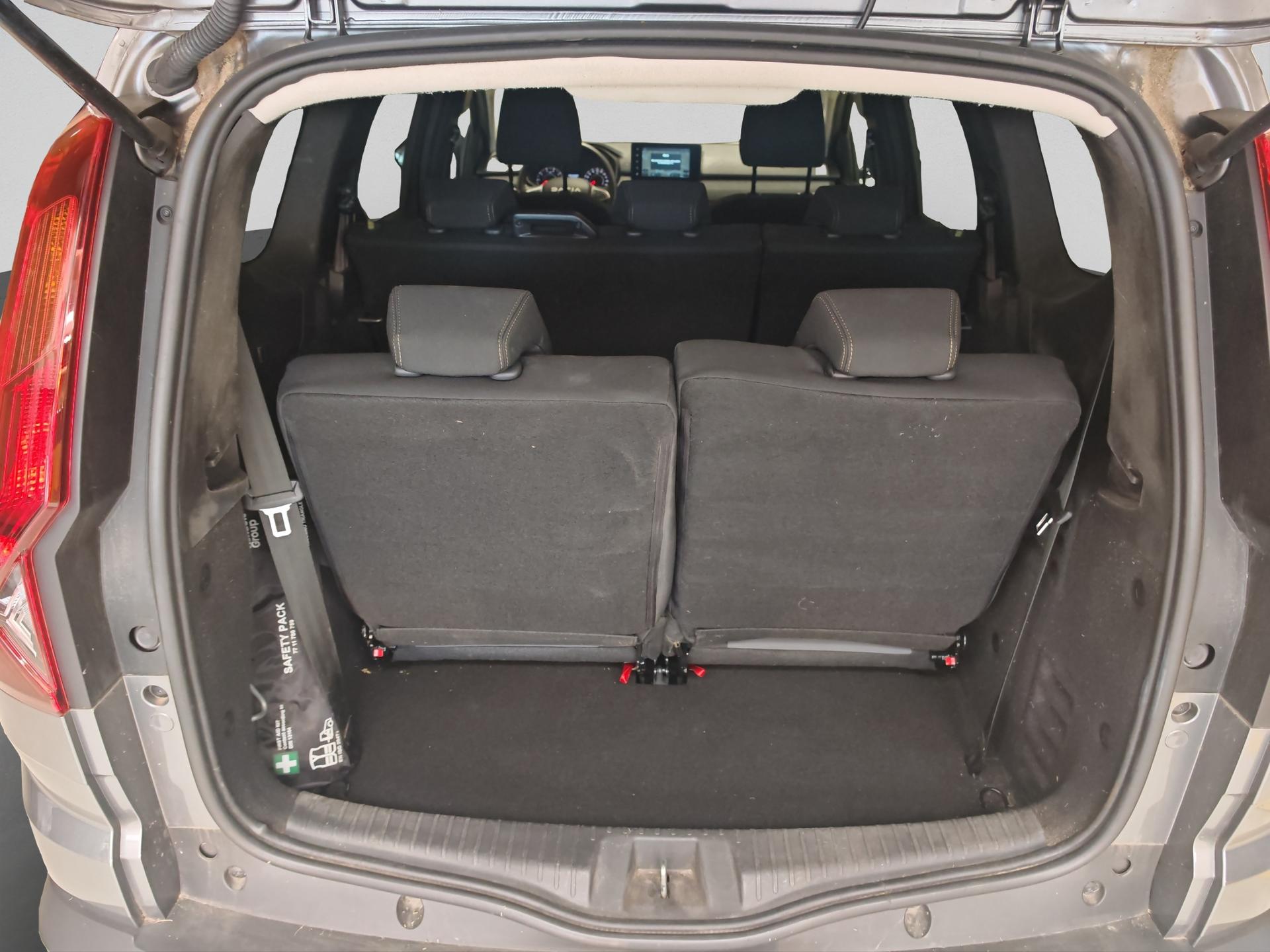 DACIA Jogger TCe 110 Extreme-image-15