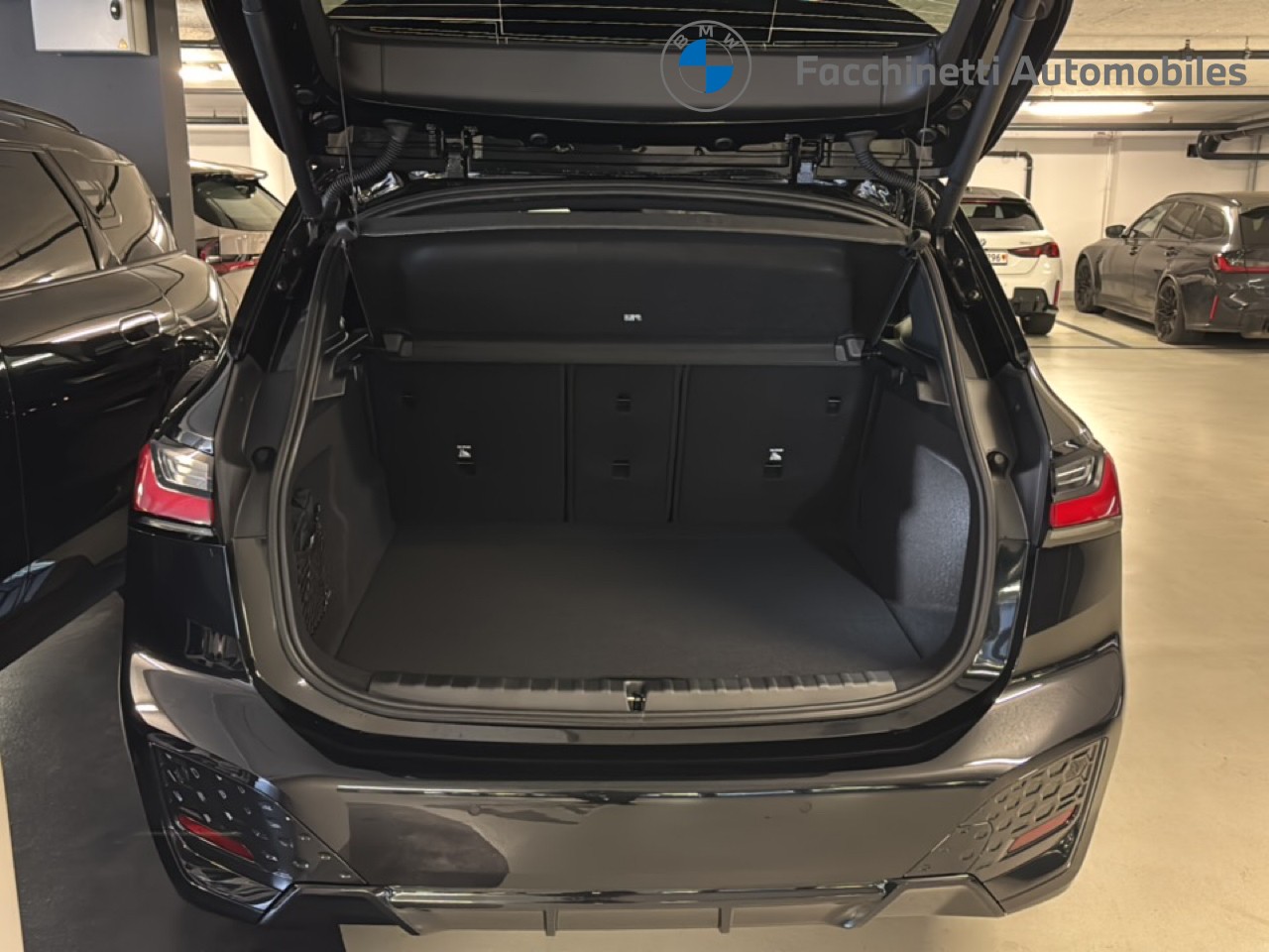 BMW 220i Active Tourer M Sport DKG-image-12