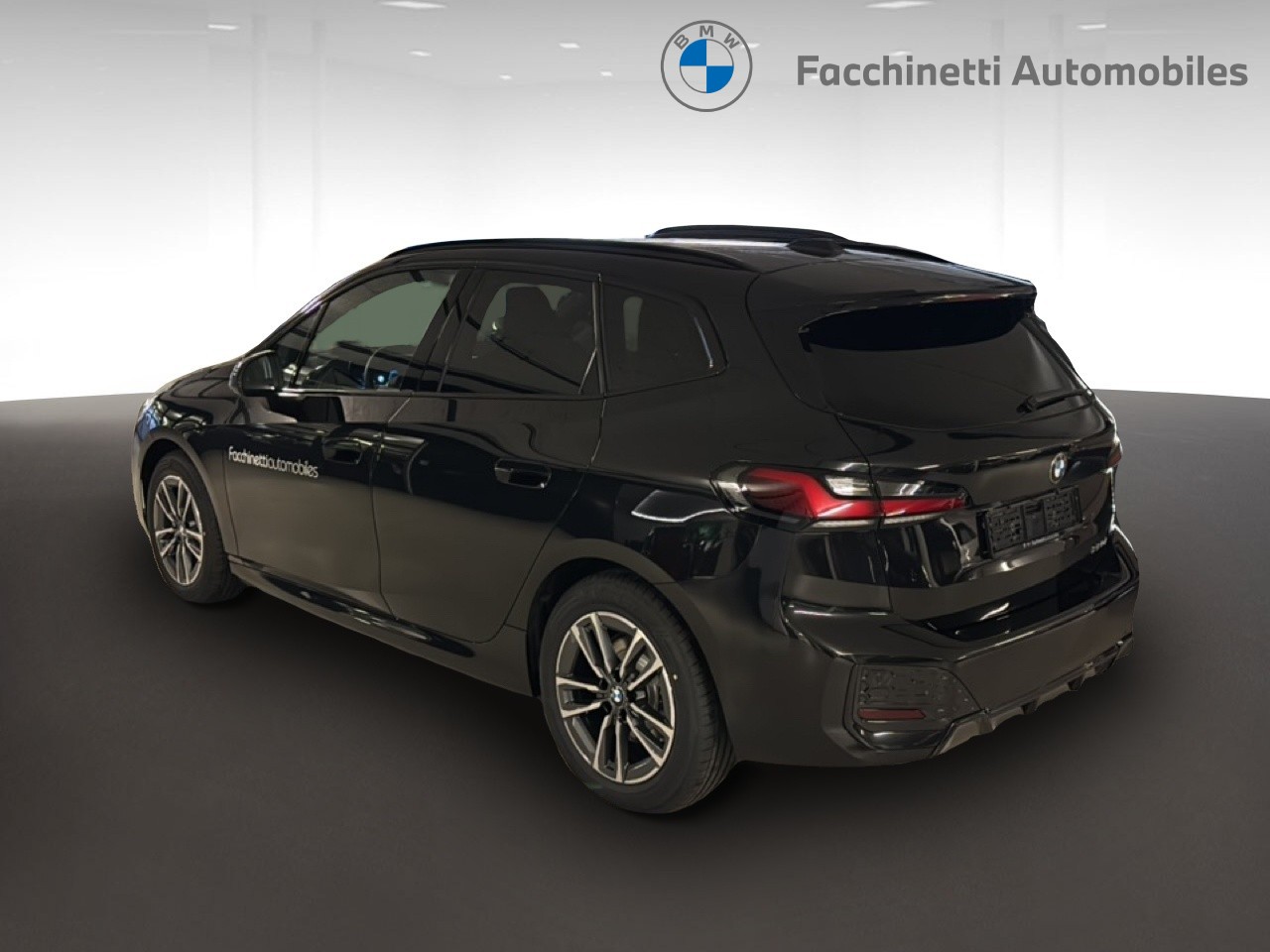 BMW 220i Active Tourer M Sport DKG-image-2