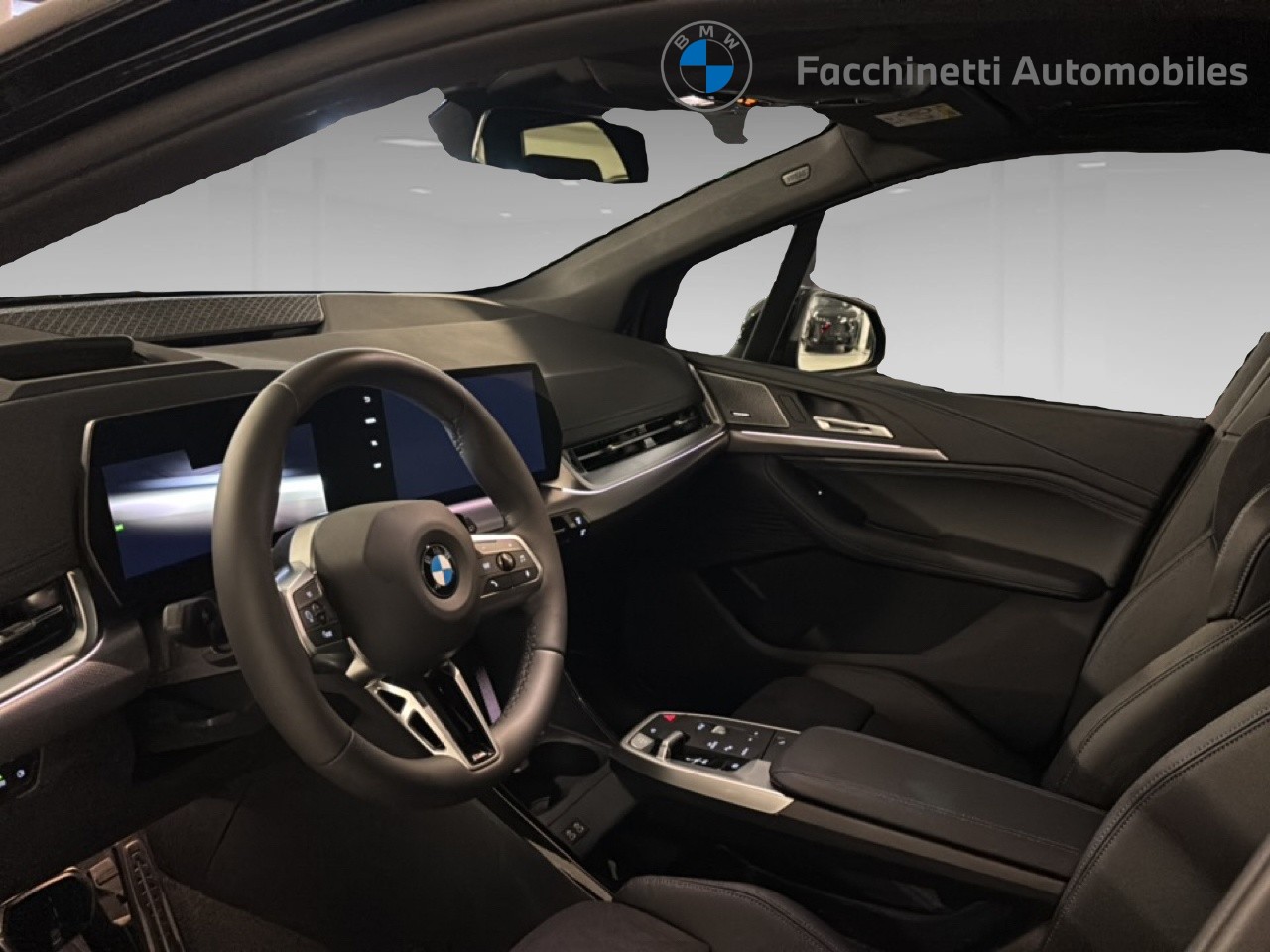 BMW 220i Active Tourer M Sport DKG-image-9