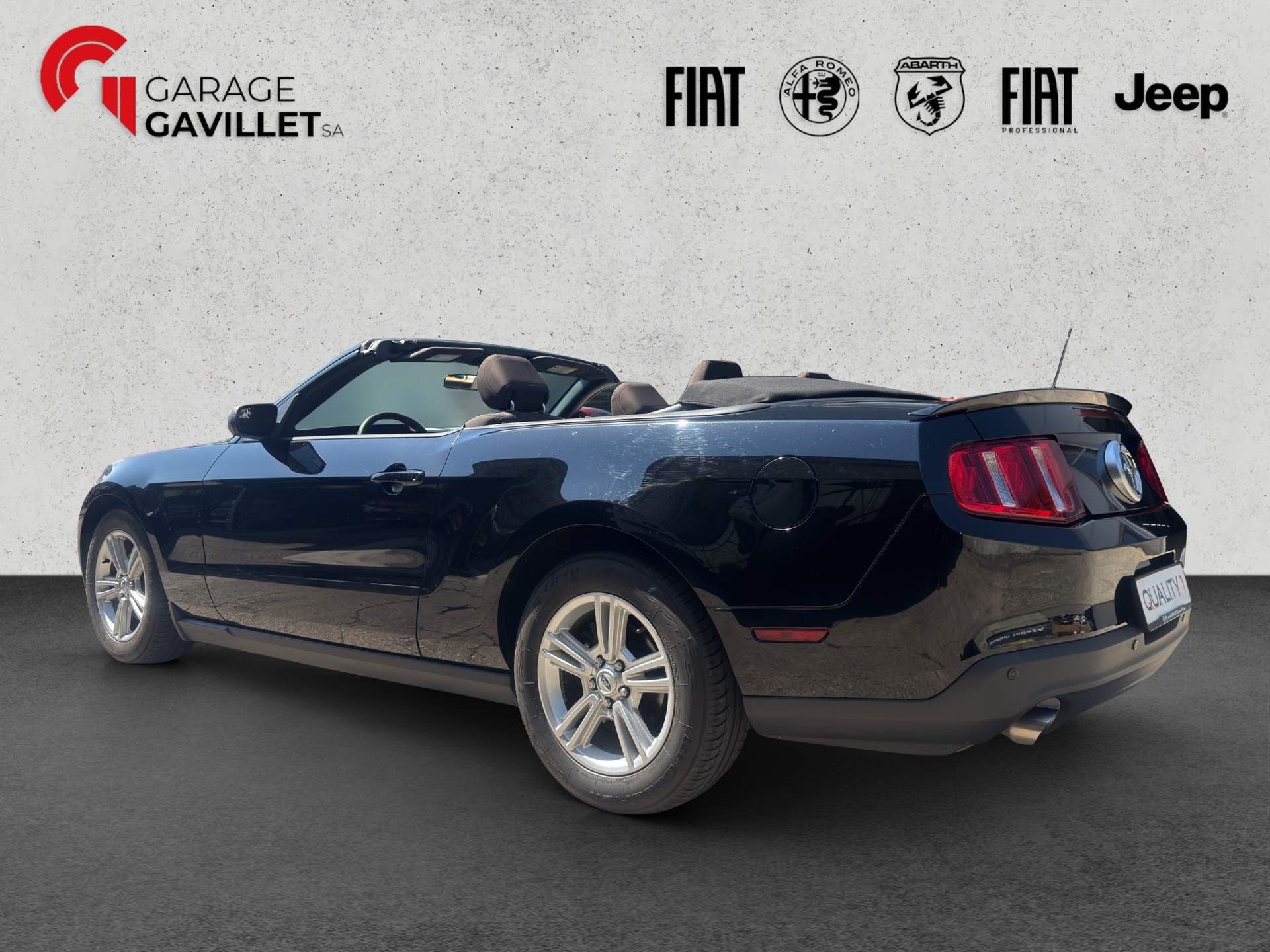 FORD MUSTANG-image-3