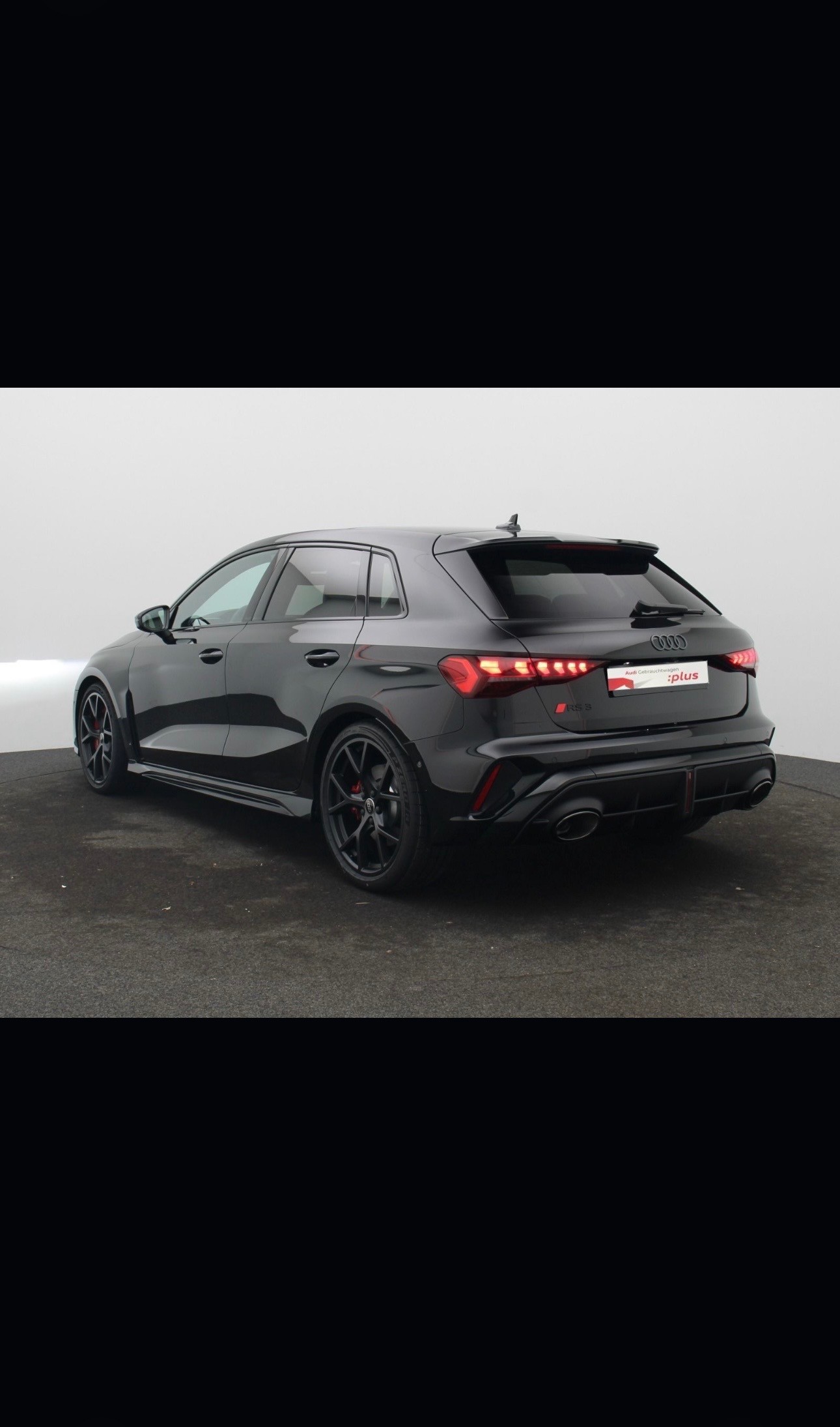 AUDI RS3 Sportback 2.5 TSI quattro S-tronic-image-3