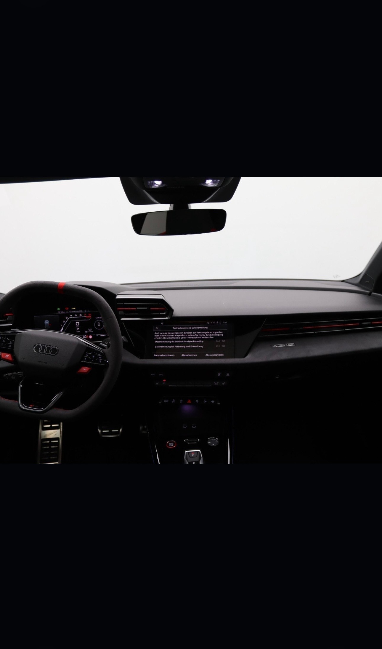 AUDI RS3 Sportback 2.5 TSI quattro S-tronic-image-8