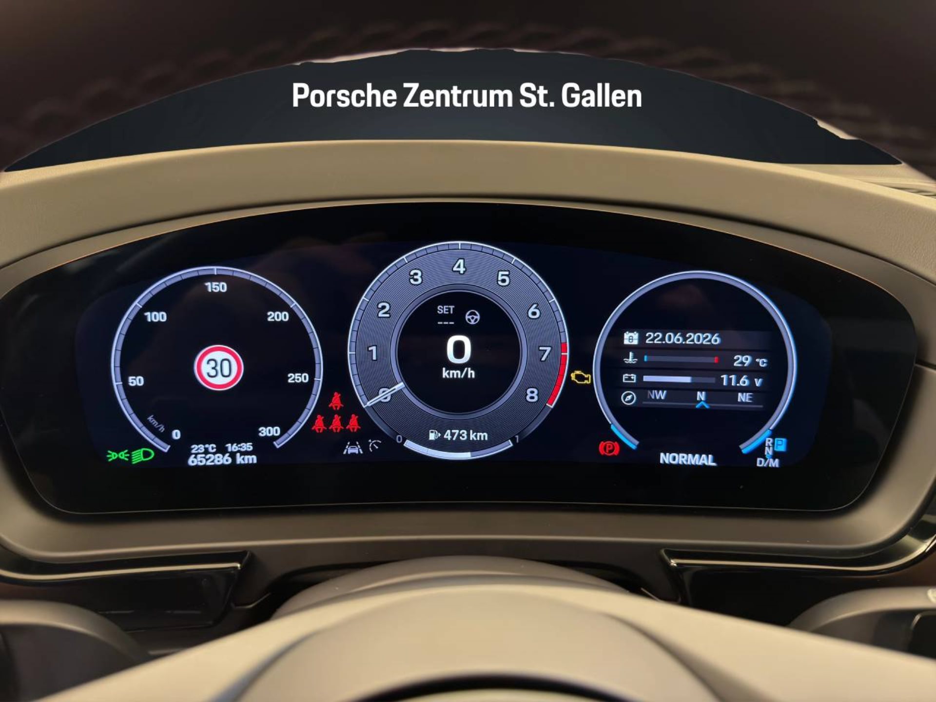 PORSCHE Cayenne S-image-22