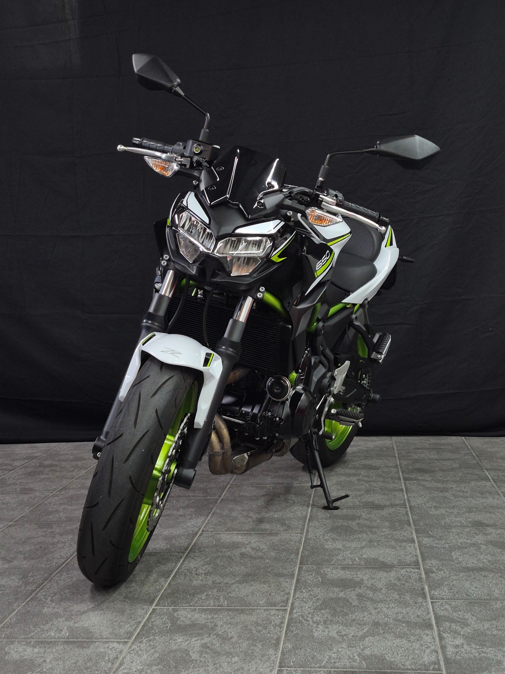 KAWASAKI Z 650 (35kW)-image-12