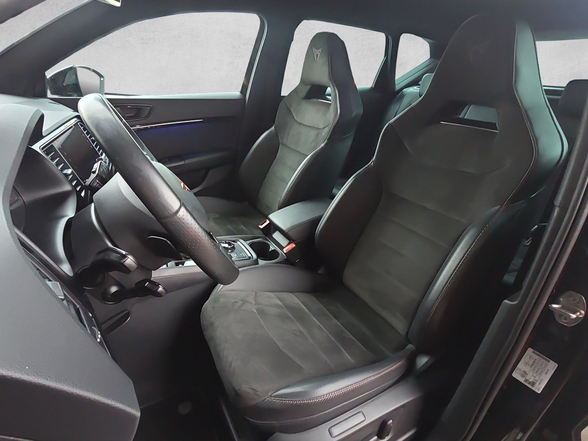 CUPRA Ateca 2.0TSI 4Drive DSG • 360PS • Fahrassistenzpaket 4 • Sportsitze Alcantara • Beats Sound System • Garantie • frisch ab MFK-image-6