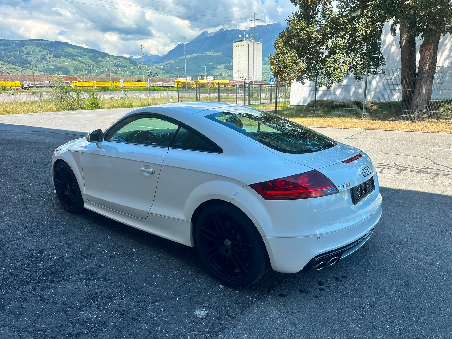 AUDI TTS Coupé 2.0 TFSI quattro S-tronic-image-5