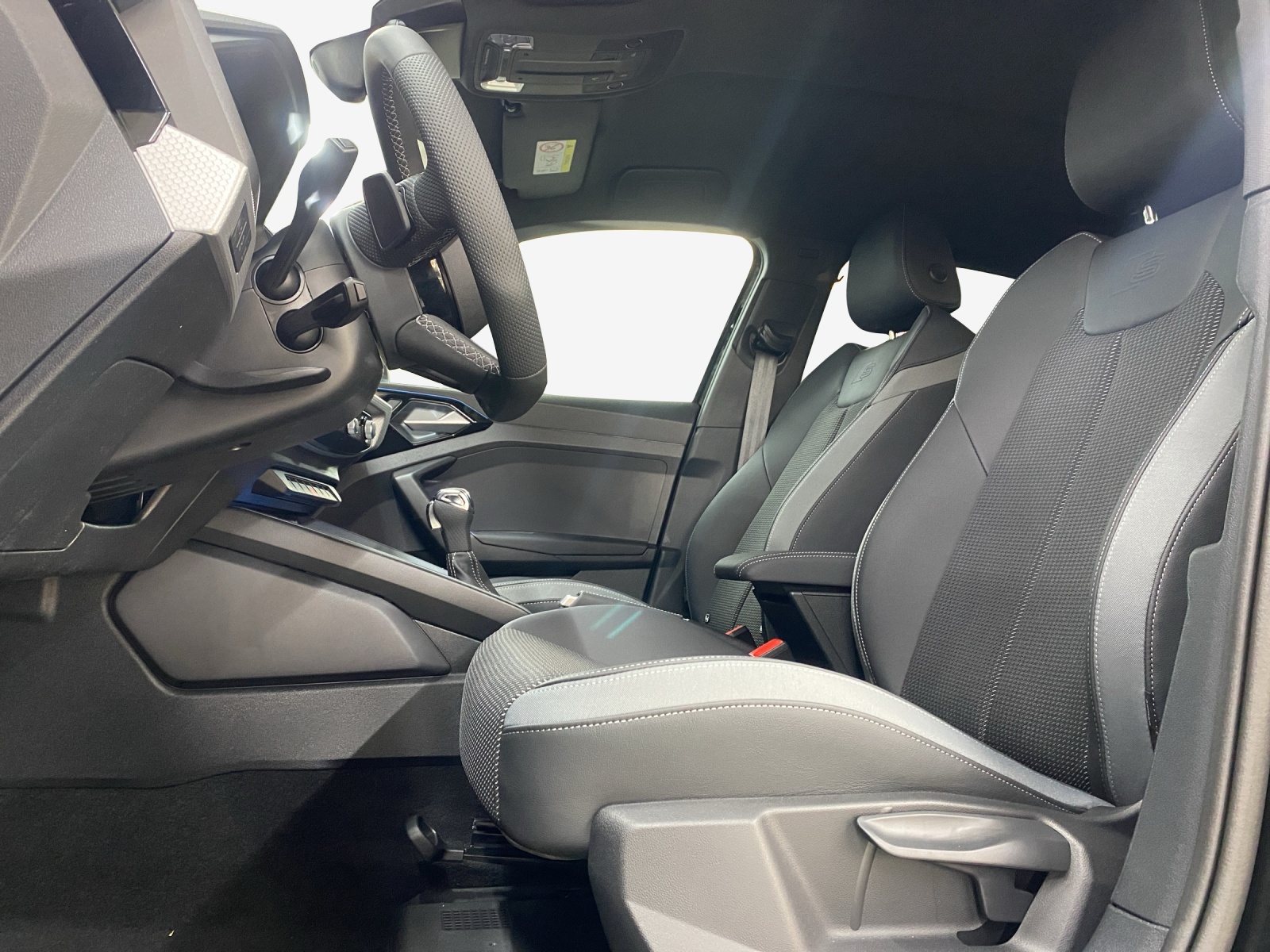 AUDI A1 Sportback 40 TFSI S Line S-tronic-image-9
