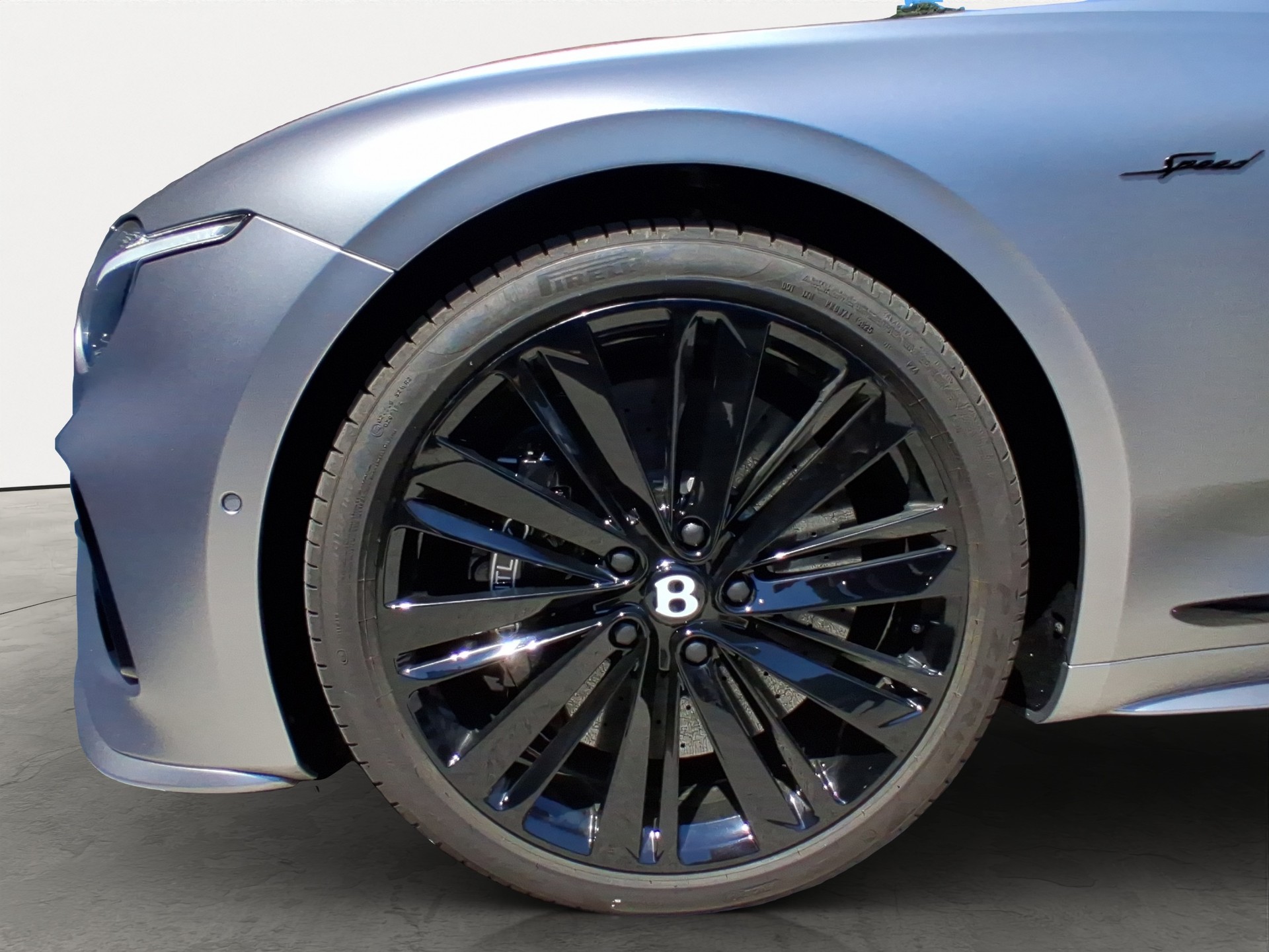BENTLEY New GT Continental Speed V8 4.0 PHEV-image-12