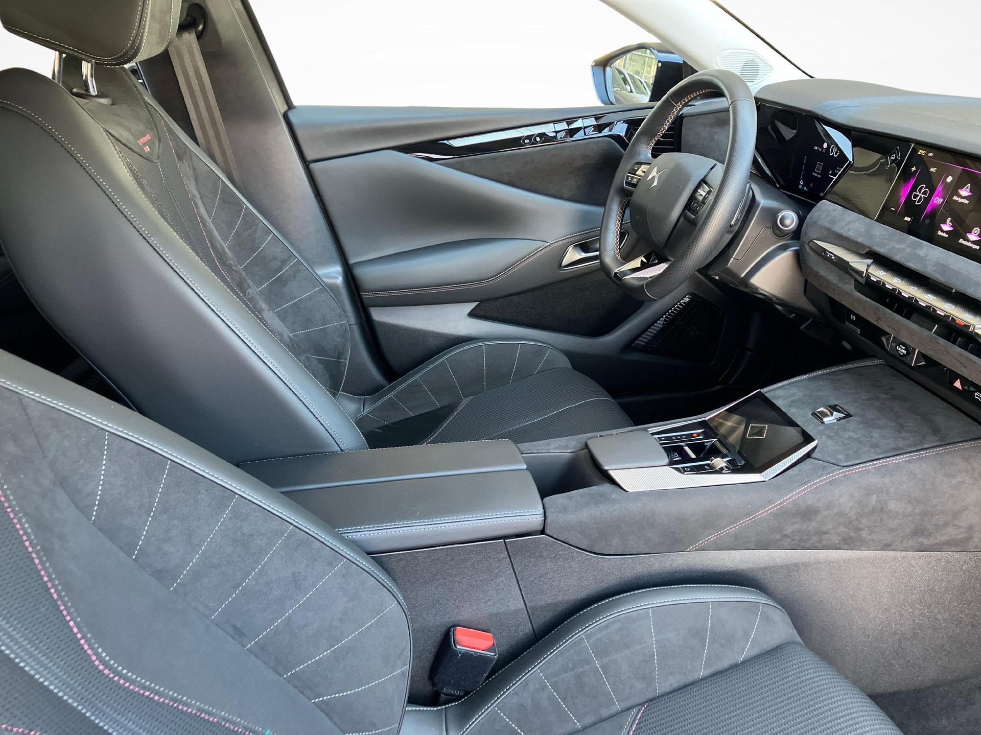 DS AUTOMOBILES 4 1.6 E-Tense Ligne Noire-image-9