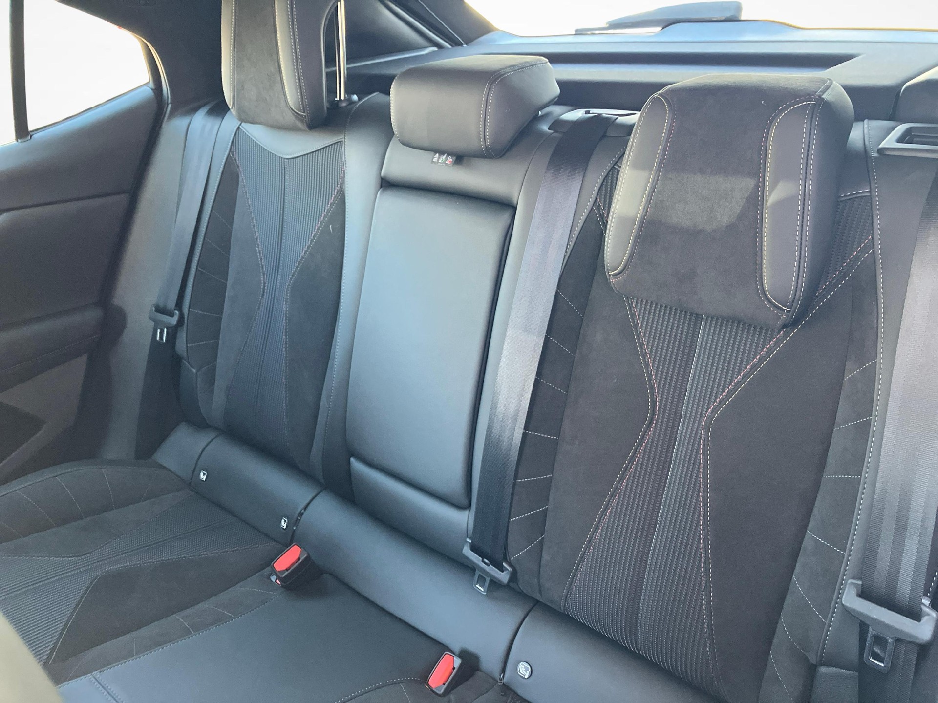 DS AUTOMOBILES 4 1.6 E-Tense Ligne Noire-image-10
