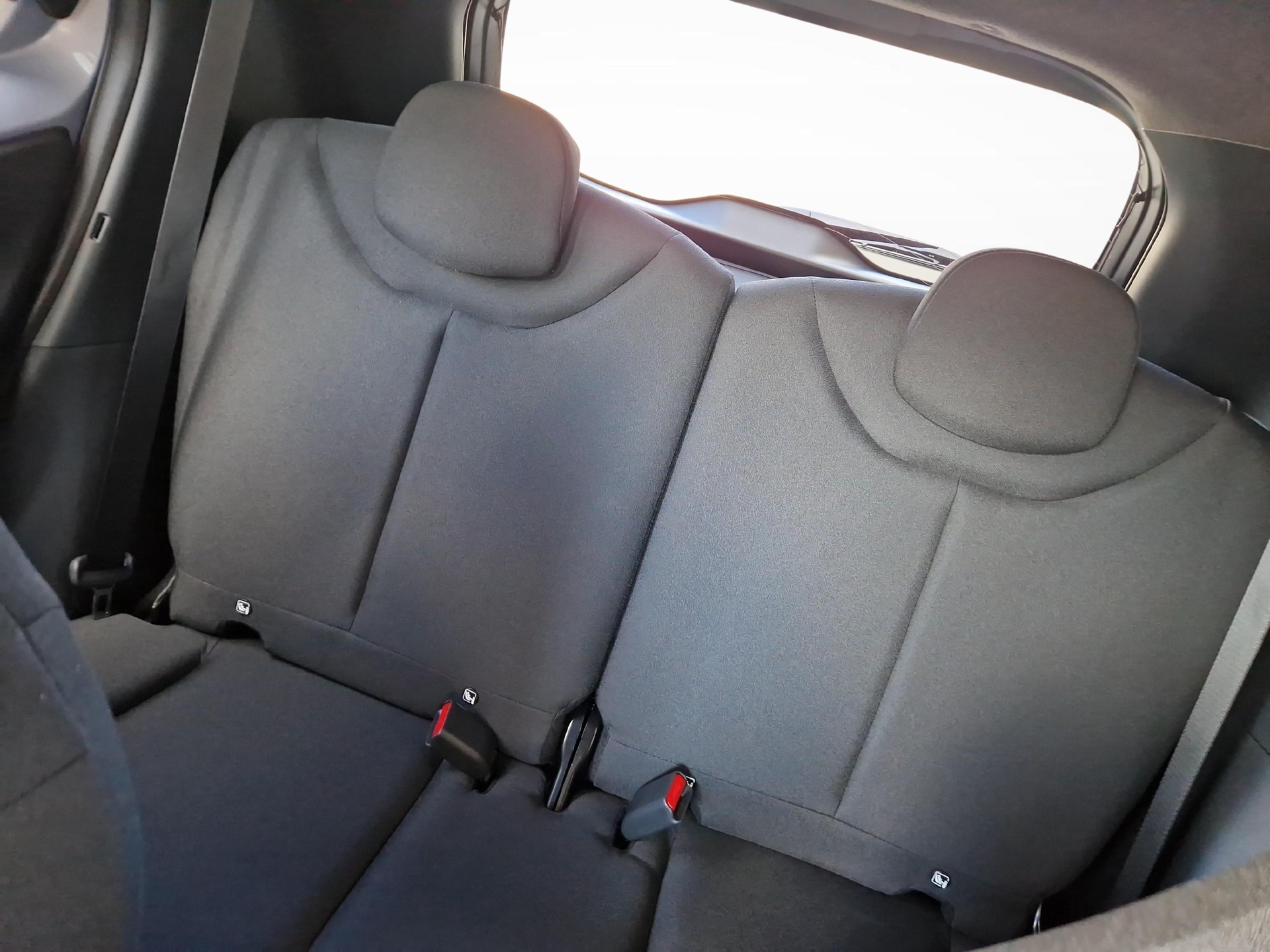 TOYOTA Aygo X 1.5 VVT-i HSD Trend-image-10