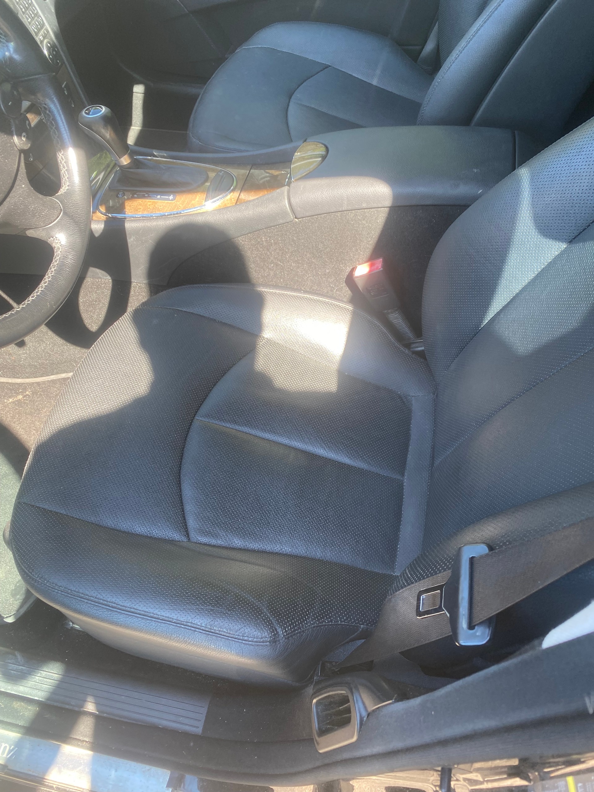 VW TOUAREG-image-4