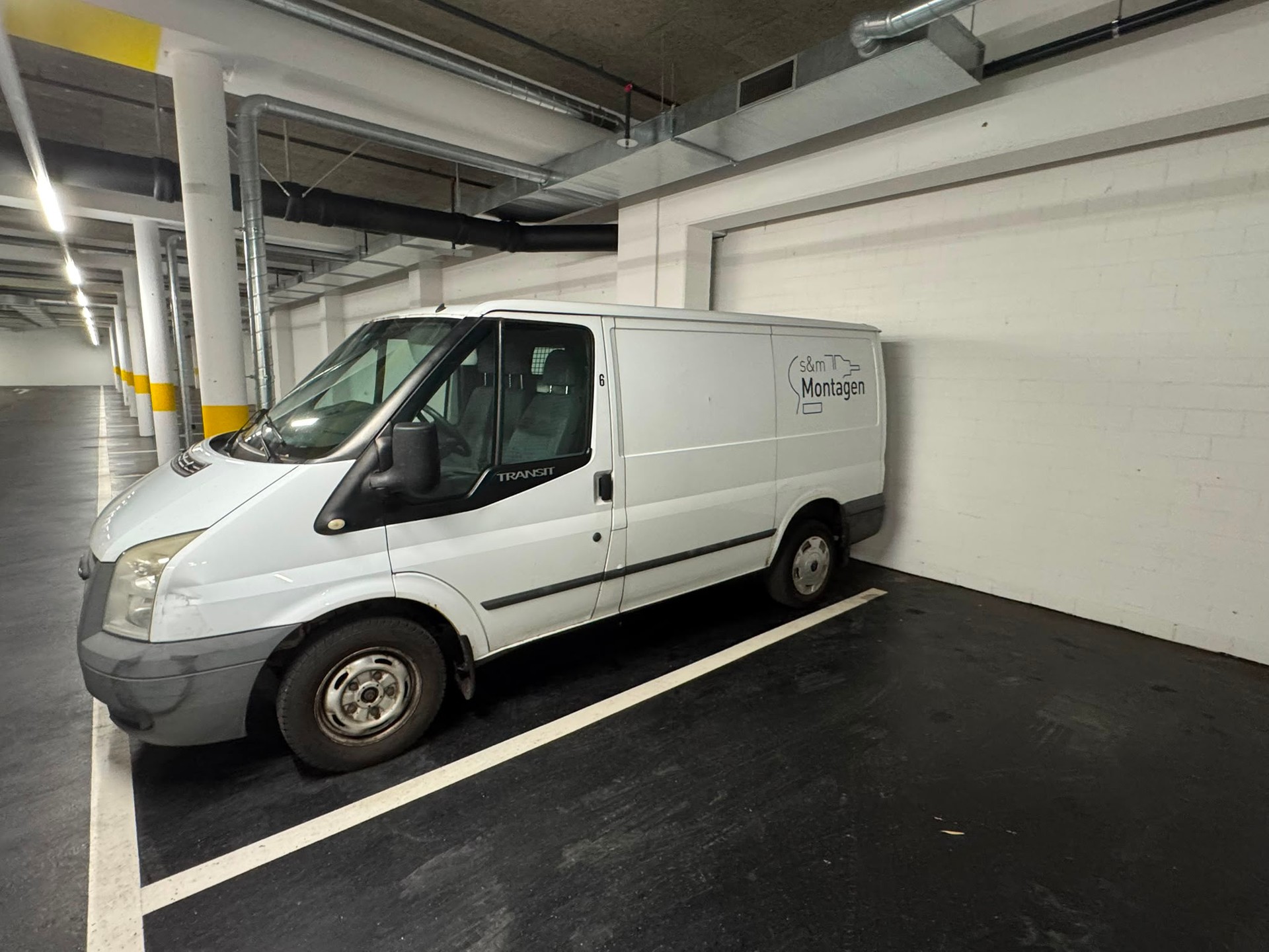 FORD Transit 2.2 TDCi 260 S Trend-image-1
