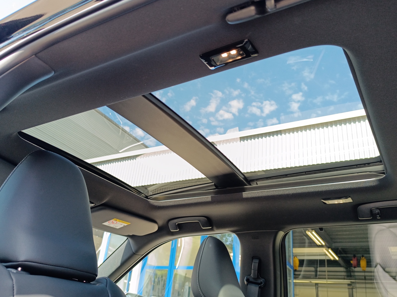 MITSUBISHI Outlander 2.4 PHEV Sport 4x4-image-16