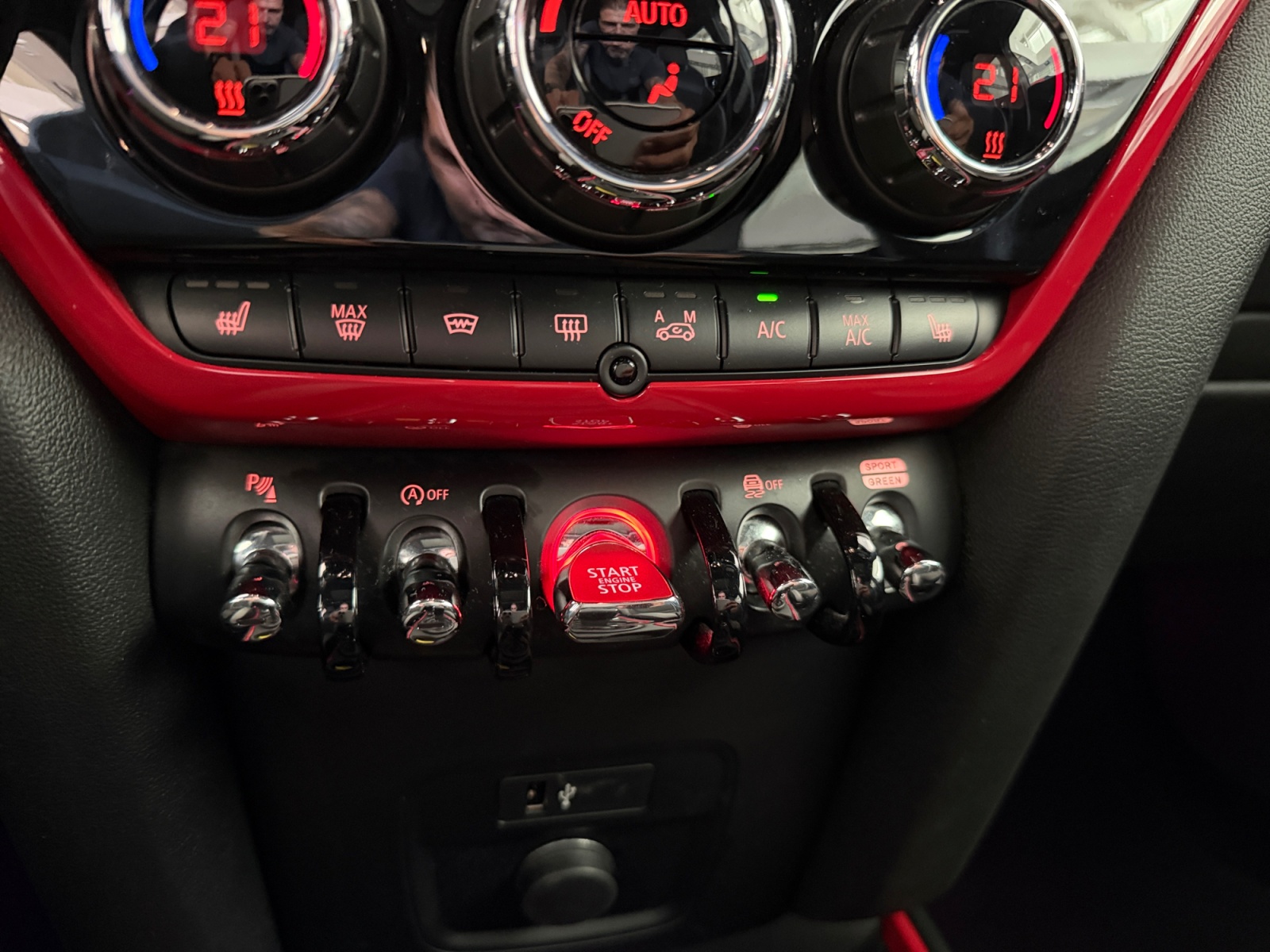 MINI Countryman John Cooper Works ALL4 Steptronic-image-16