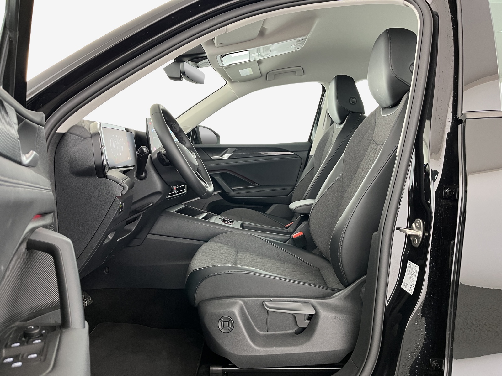 VW Tiguan 2.0 TSI DSG Life 4Motion-image-8